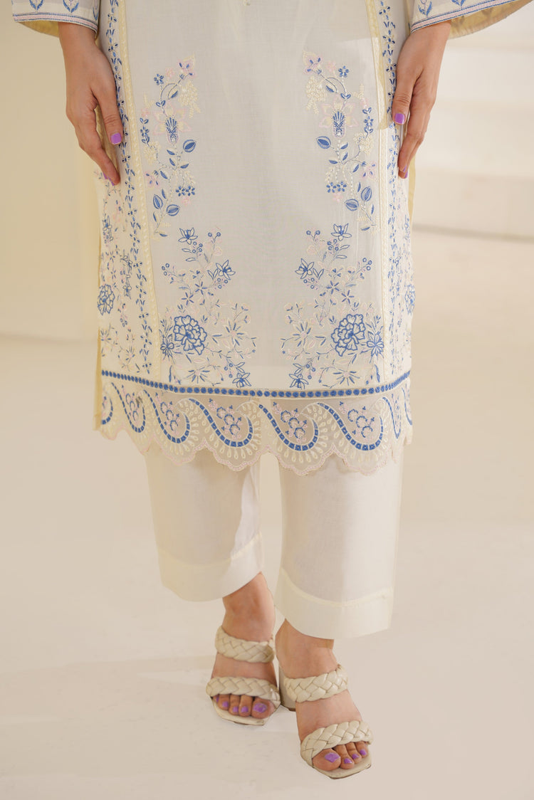Ivory Breeze Embroidered Lawn Ready to Wear 3PC - Threads & Weaves