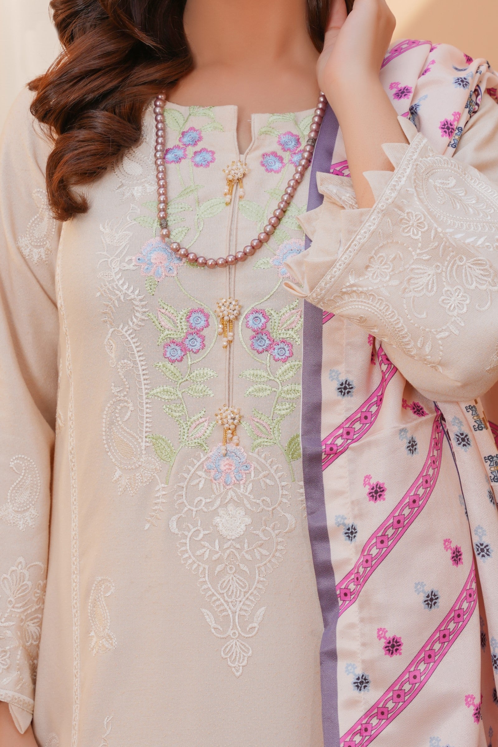 3 PC - Embroidered Karandi Pret - Threads & Weaves