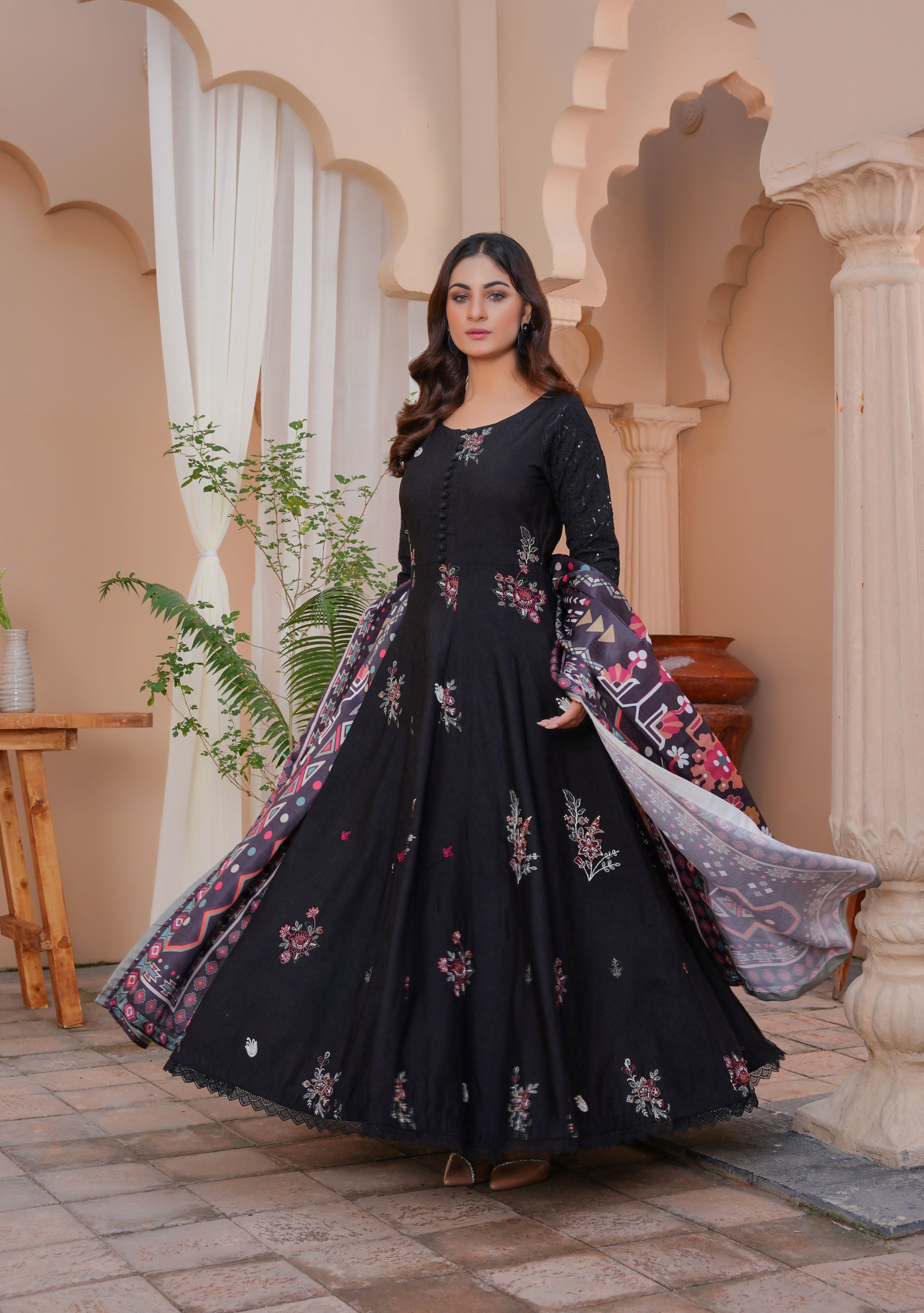 3 PC - Embroidered Karandi Pret - Threads & Weaves