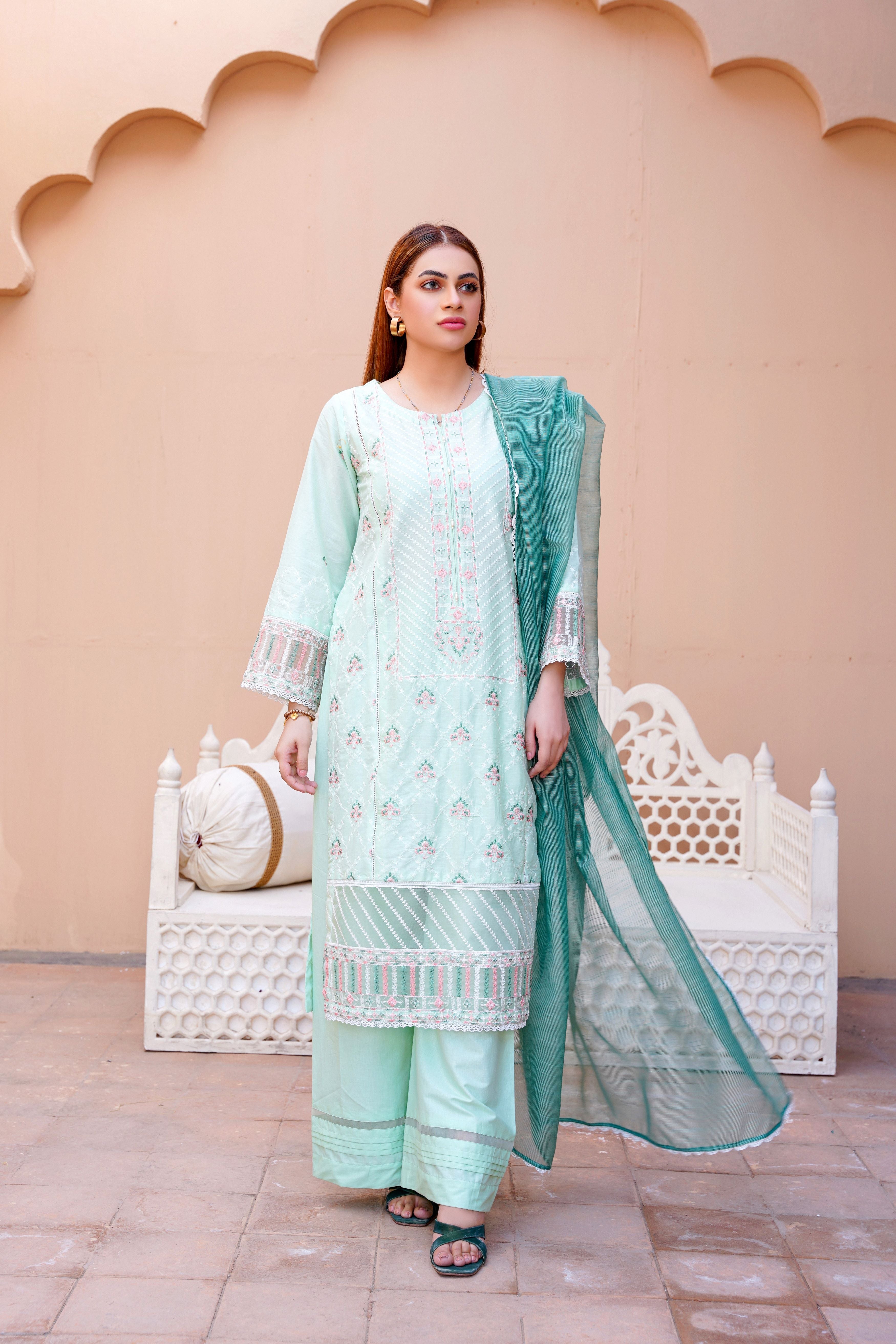 3 PC Embroidered Lawn Dress - Threads & Weaves