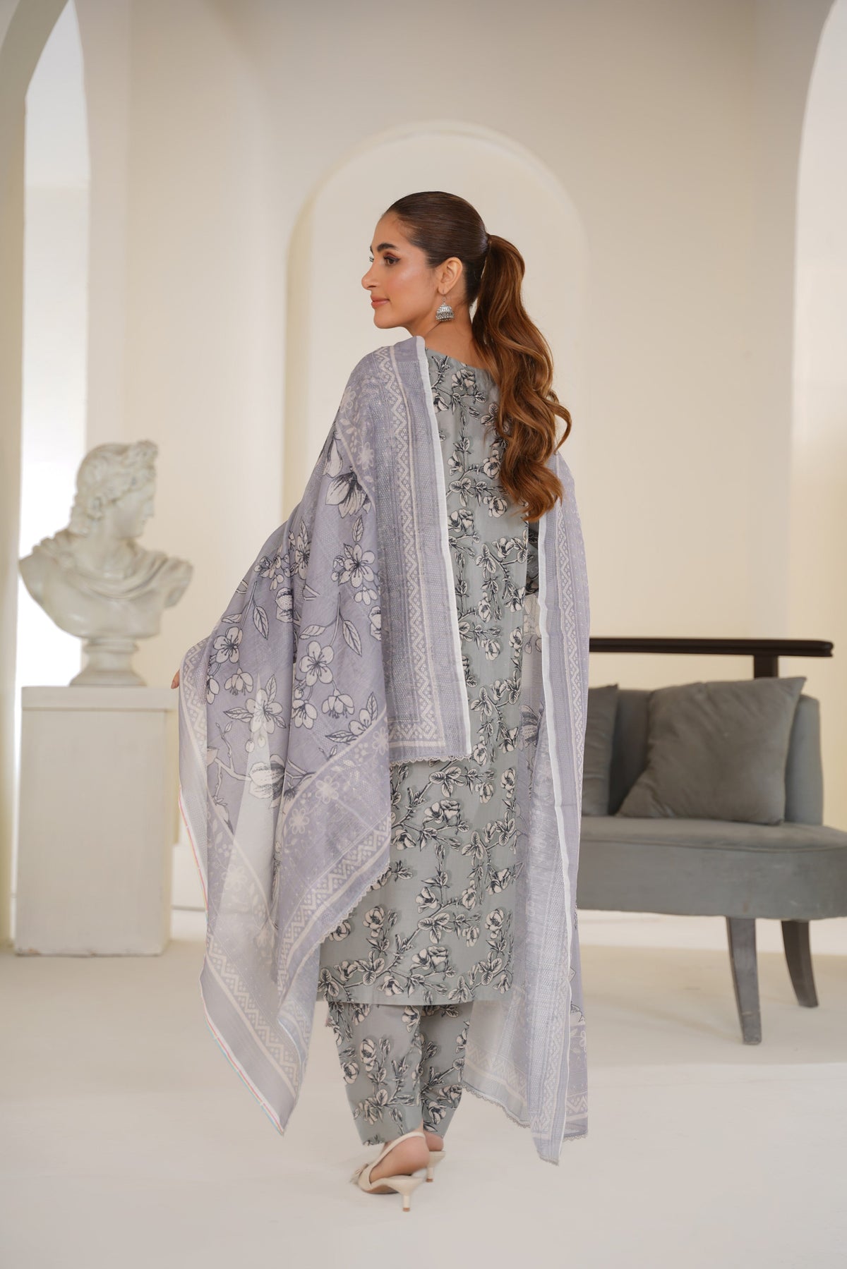 Silver Mist Embroidered Lawn Ready to Wear 3PC - Threads & Weaves