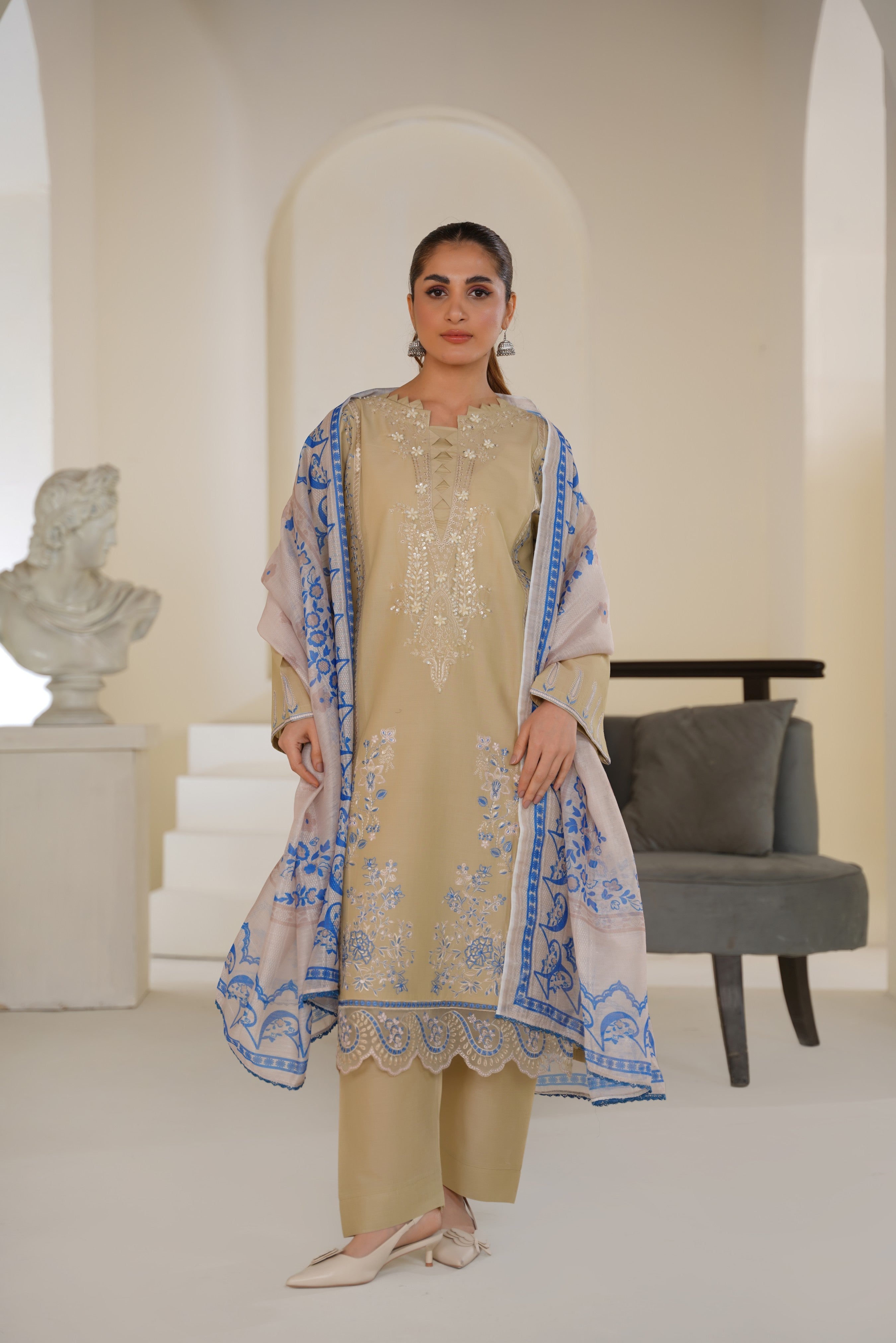 Sapphire Sand Embroidered Lawn Ready to Wear 3PC - Threads & Weaves