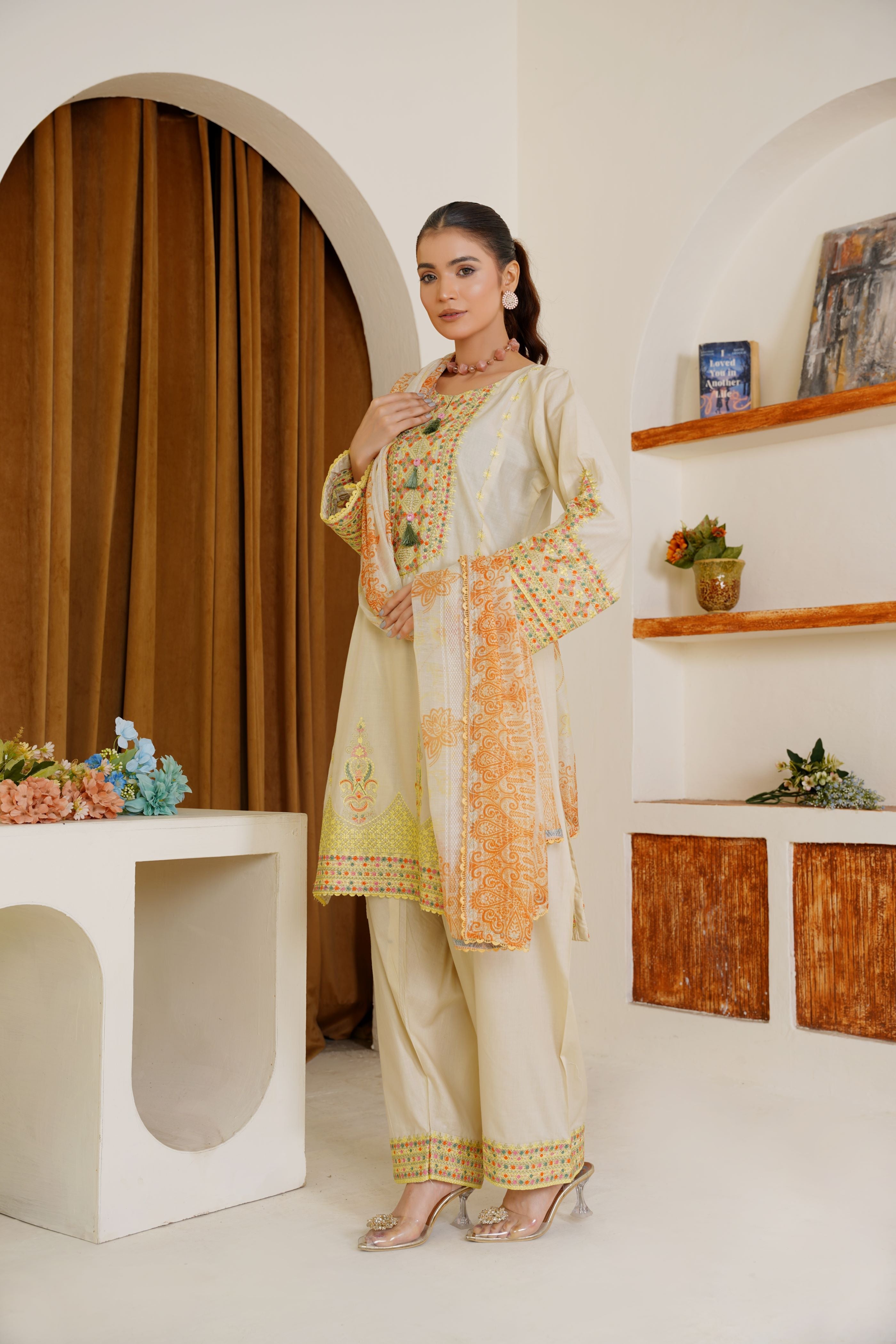 Citrus Embroidered Lawn 3-Piece Pret Suit - Threads & Weaves