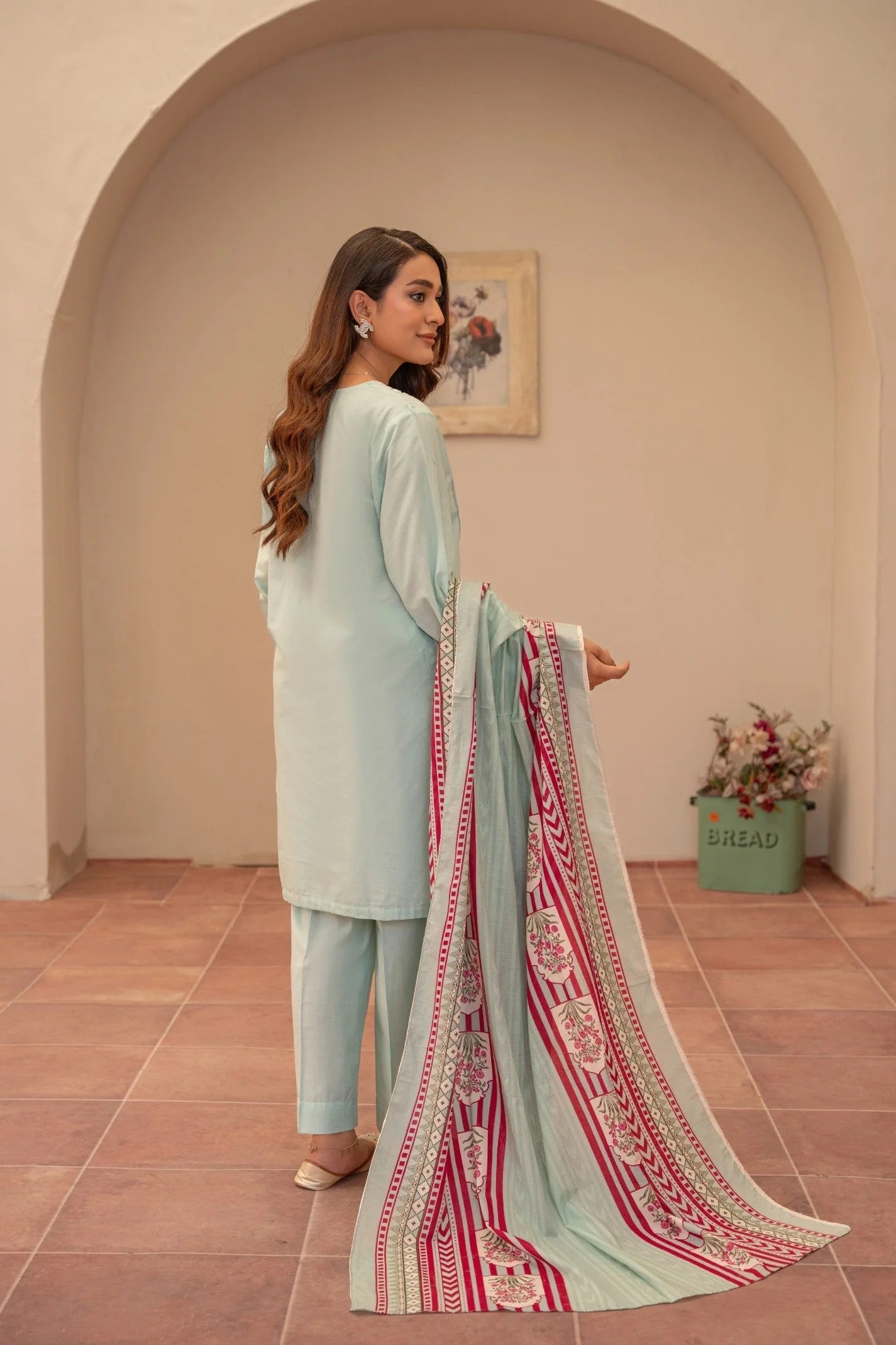 ICE BLUE - Sit-ul-Banat
