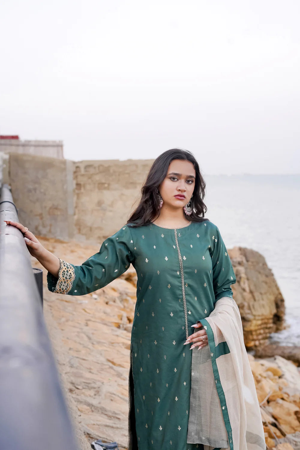 Elegant Jacquard 3 Piece Suit - Shadeforteen
