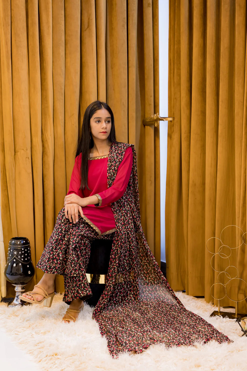 Square Neck Kurta With Vibrant Plazzo - Shadeforteen