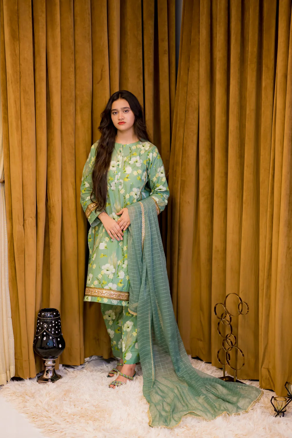 Floral Digital Print 2 Piece Lawn - Shadeforteen