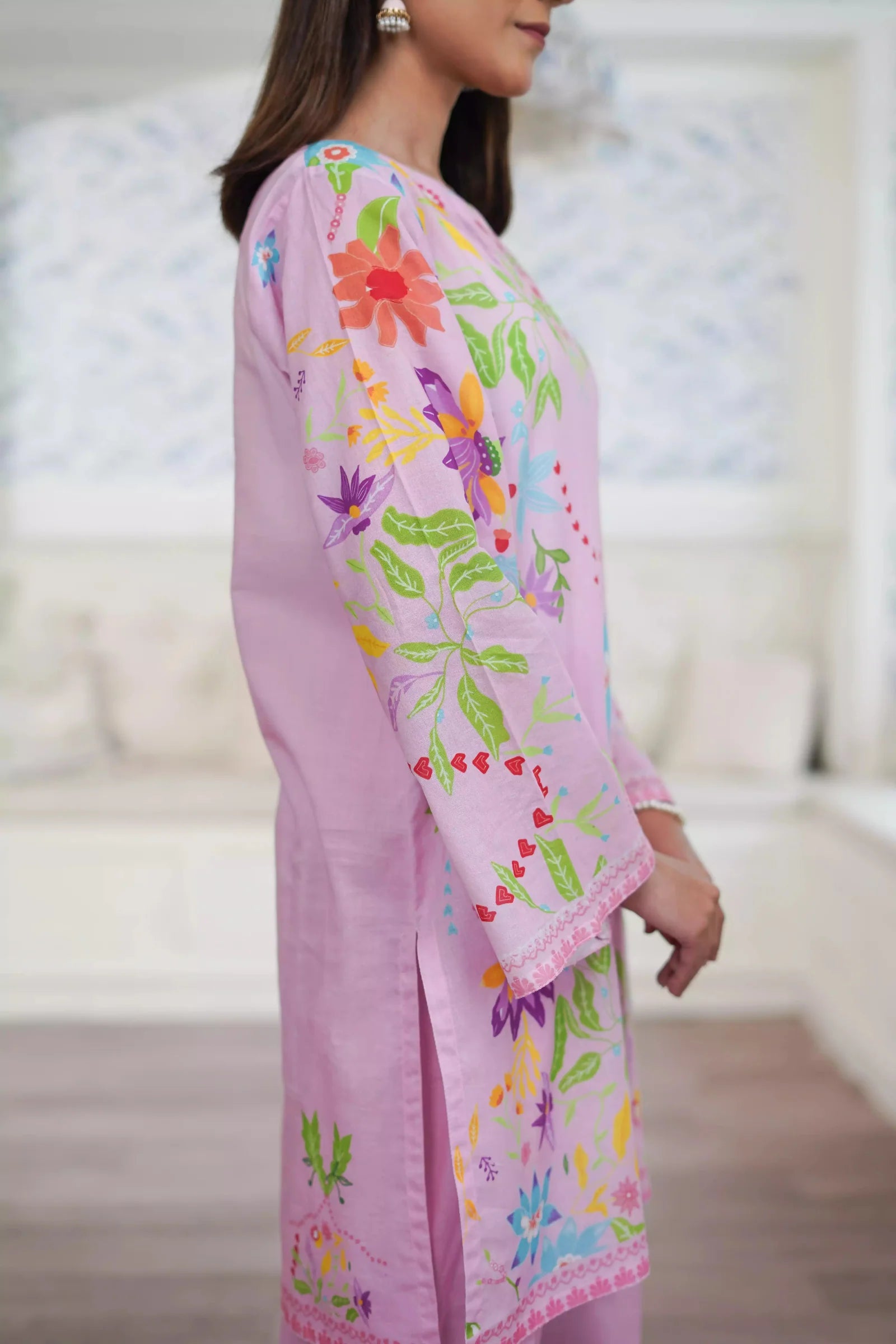 Floral Serenity - Lawn - Eleganza