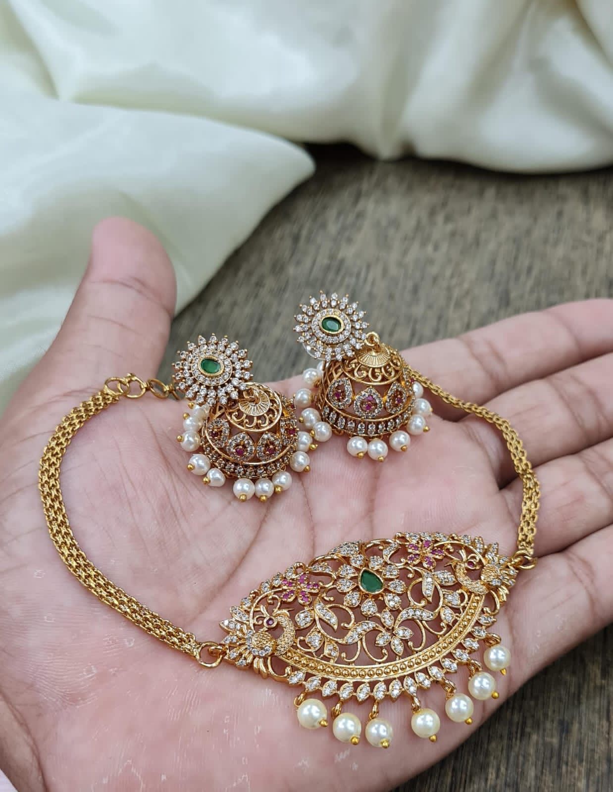 Gul Choker Necklace With Jhumki - Aloro Jewels
