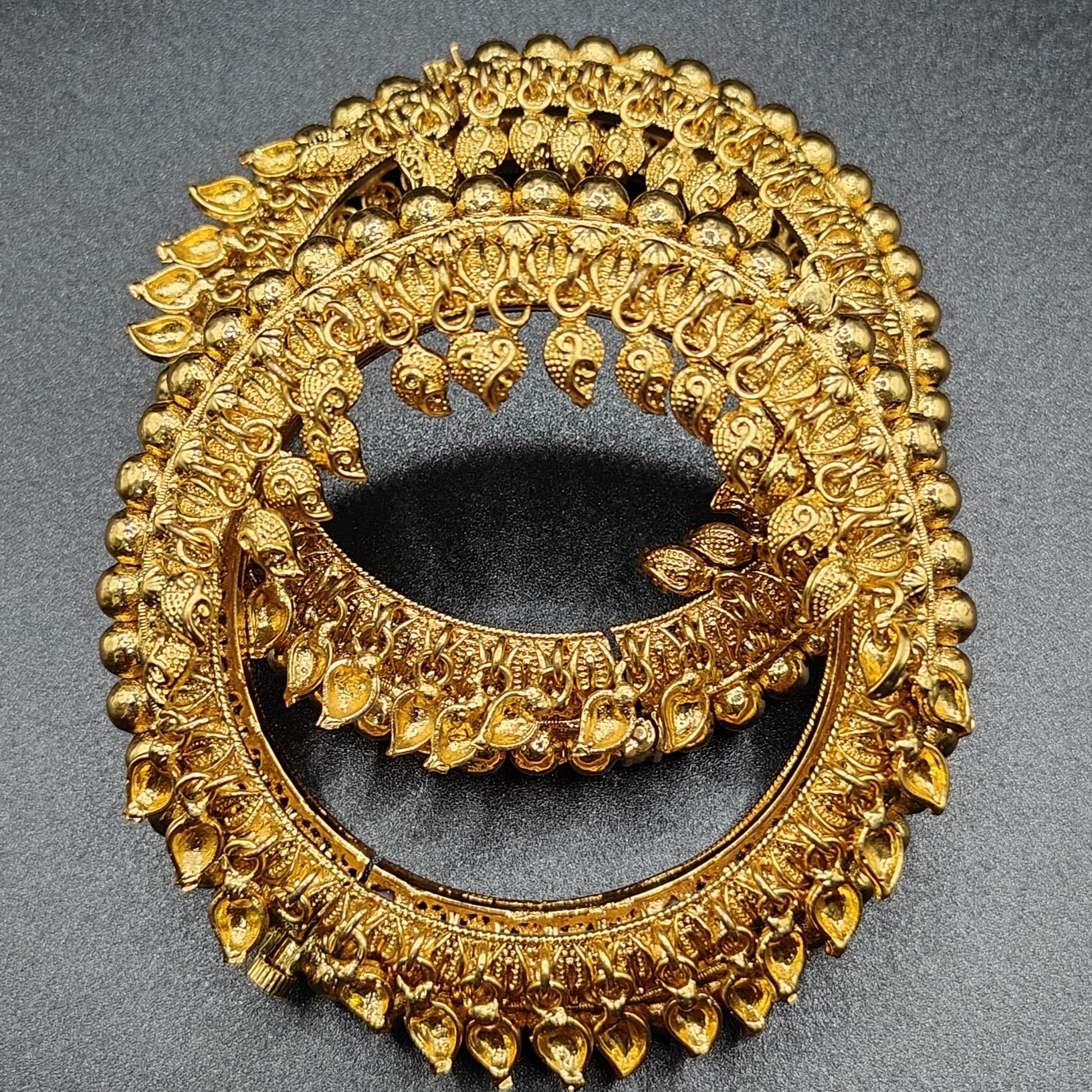 Gold Plated Rajwadi Kangan - Aloro Jewels