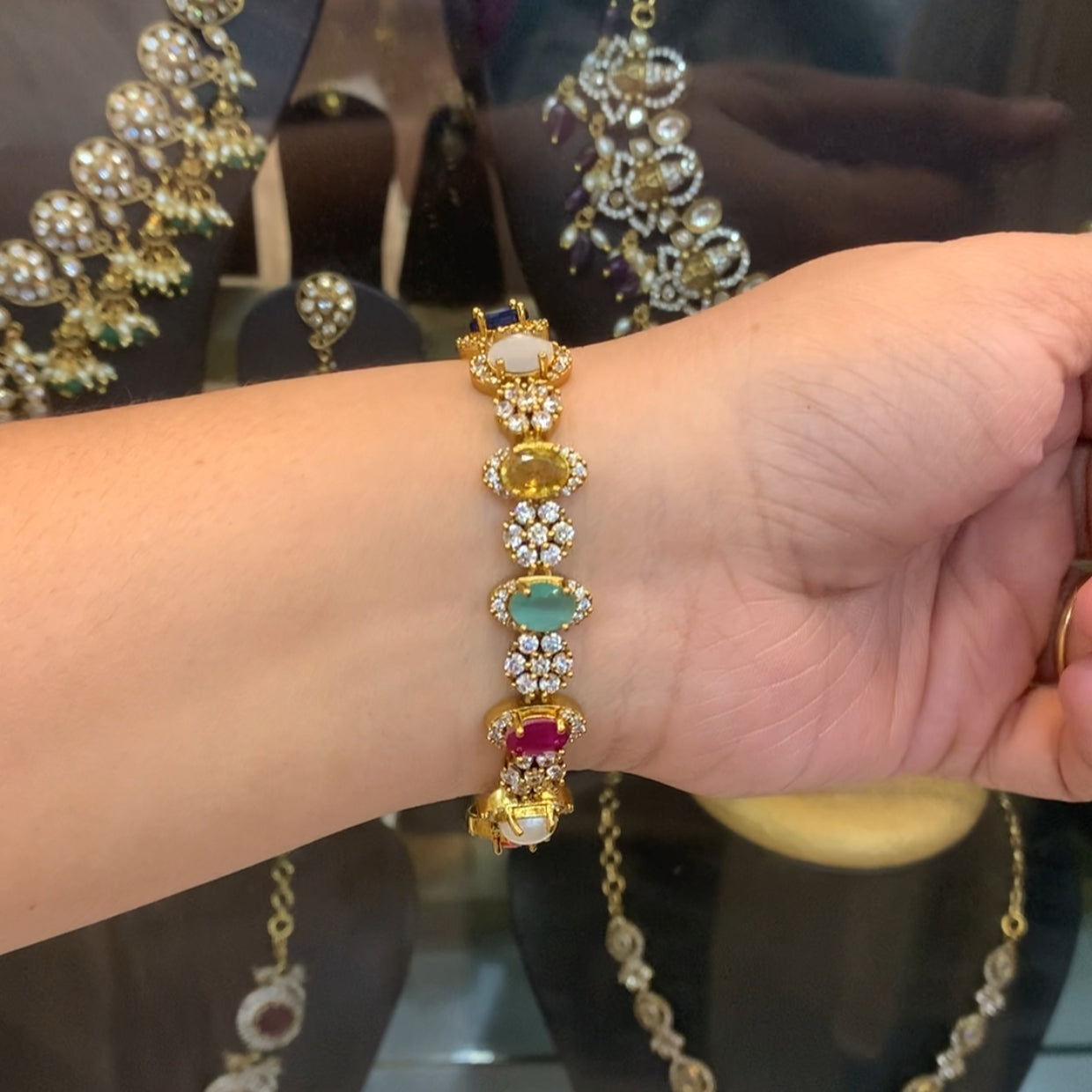 Naurattan Design Bracelet - Aloro Jewels