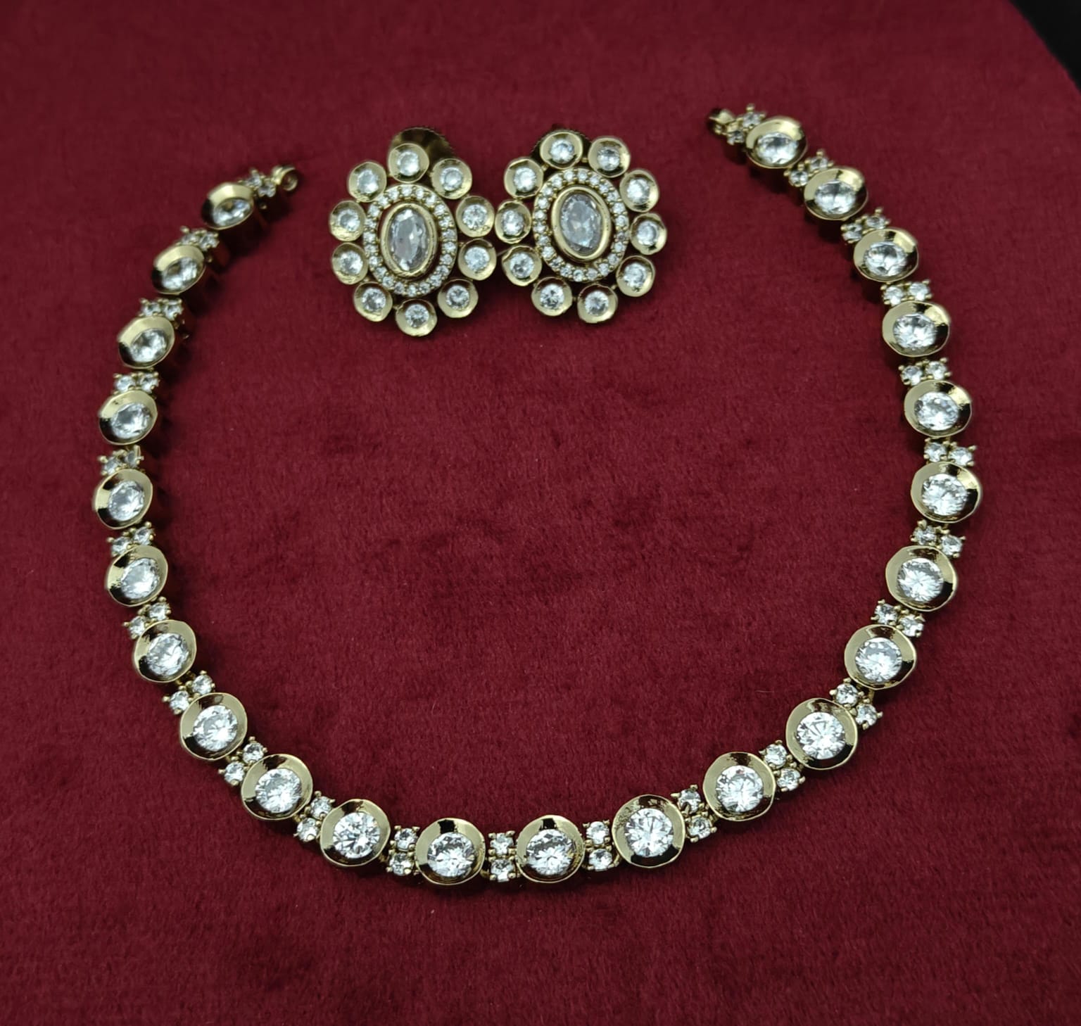 Mossinate Diamond Kundan Necklace Single Layer - Aloro Jewels