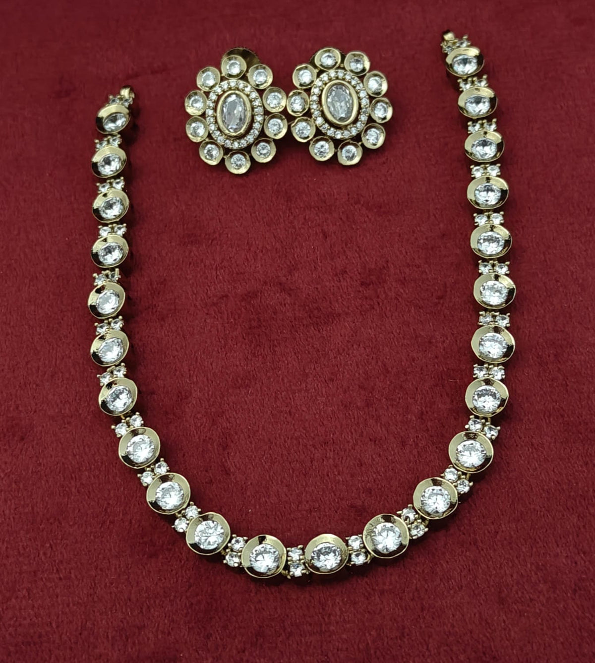 Mossinate Diamond Kundan Necklace Single Layer - Aloro Jewels