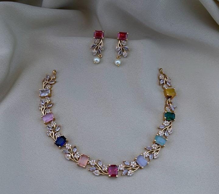 Rang Gold Plated Naturattan Necklace With Earrings - Aloro Jewels