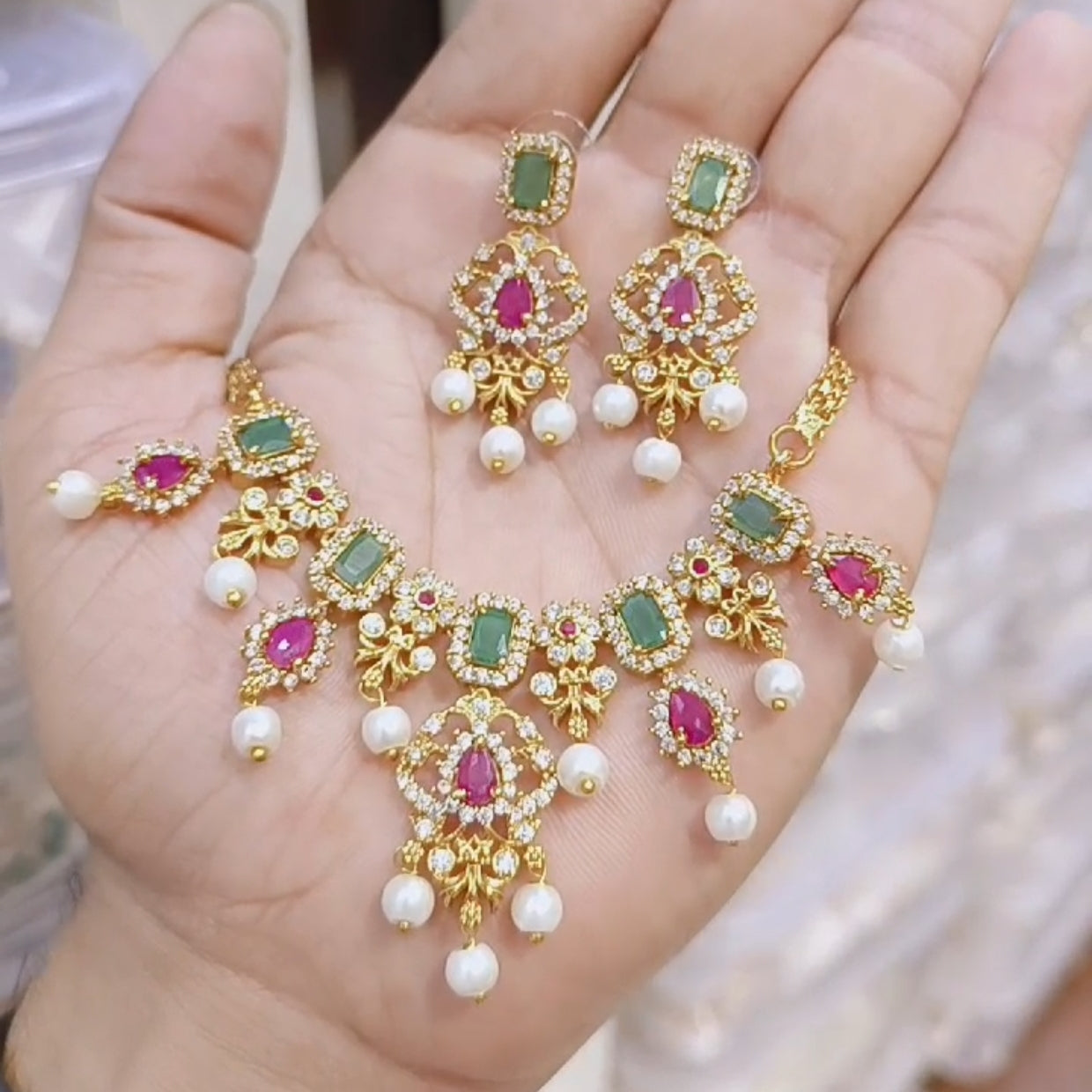 Multicoloured Jadau Necklace - Aloro Jewels
