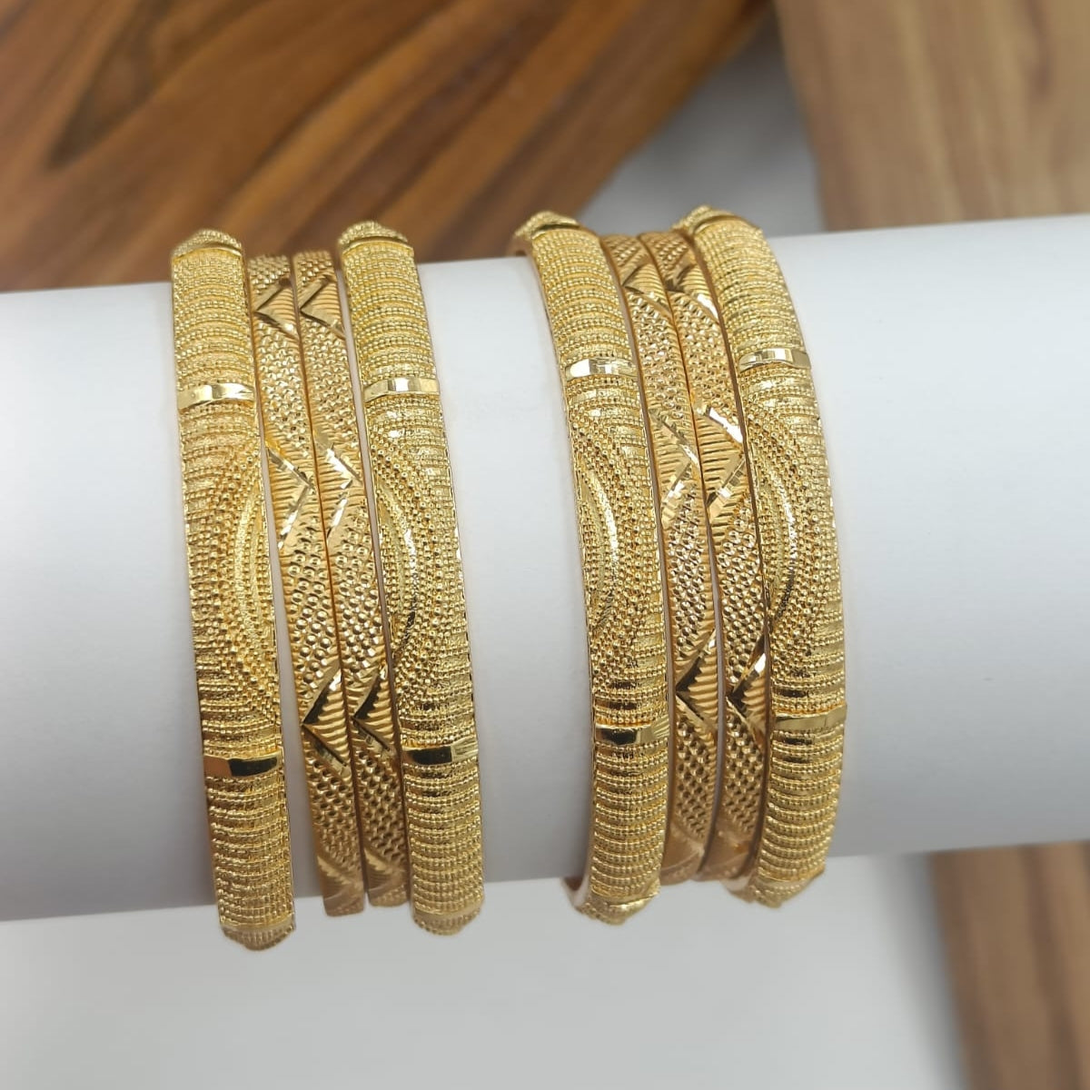 Designer 4 Pcs Bangles - Aloro Jewels