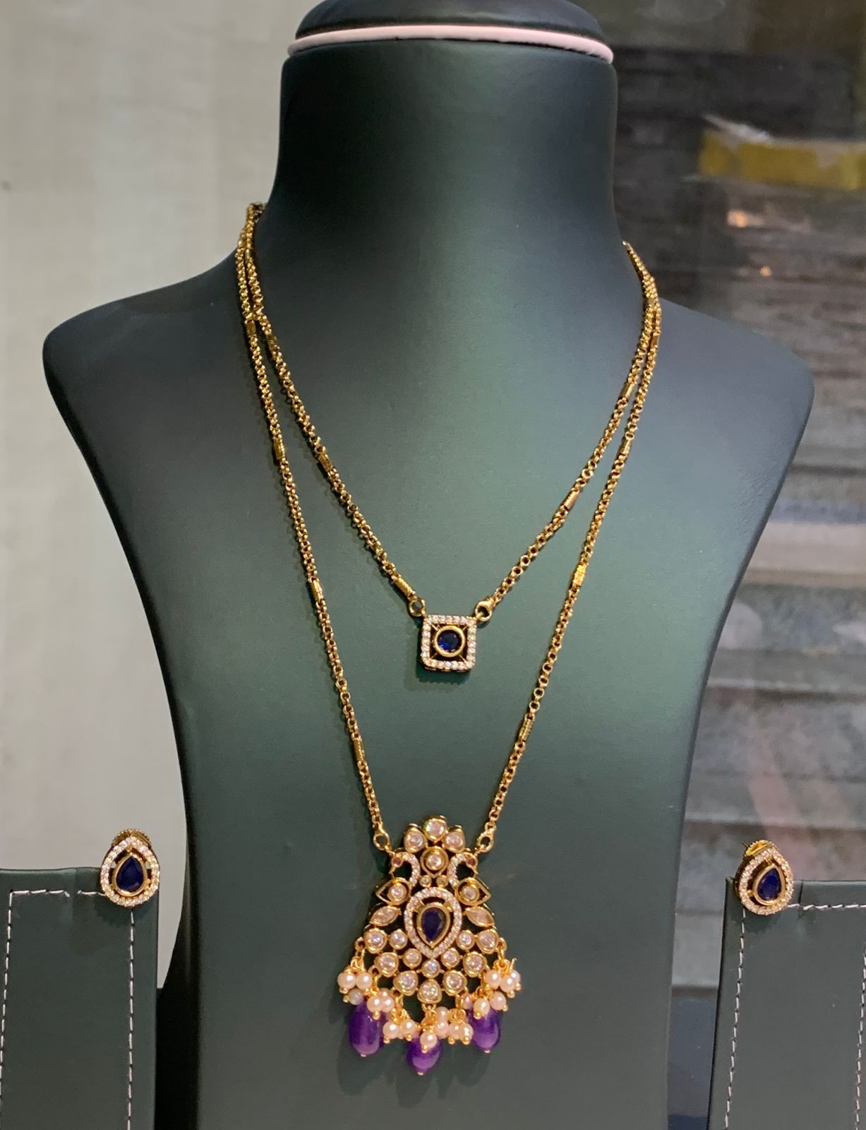 Gold Plated Kundan Multilayer Pendent Chain With Studs - Aloro Jewels
