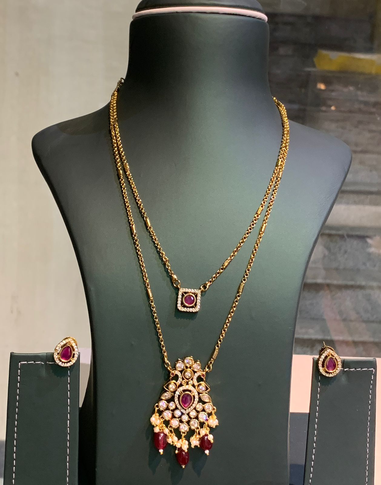 Gold Plated Kundan Multilayer Pendent Chain With Studs - Aloro Jewels