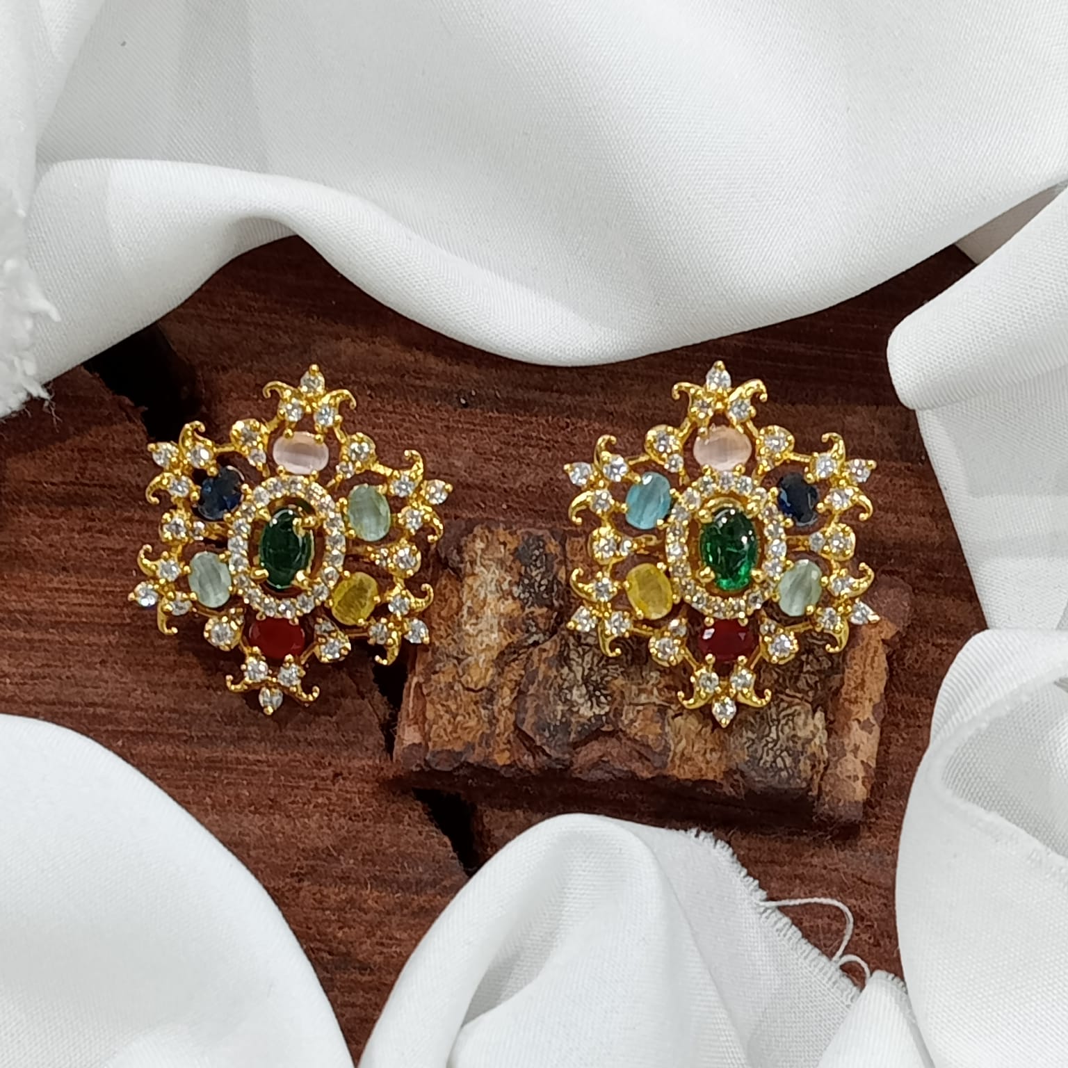 Naurattan Stud Earrings - Aloro Jewels