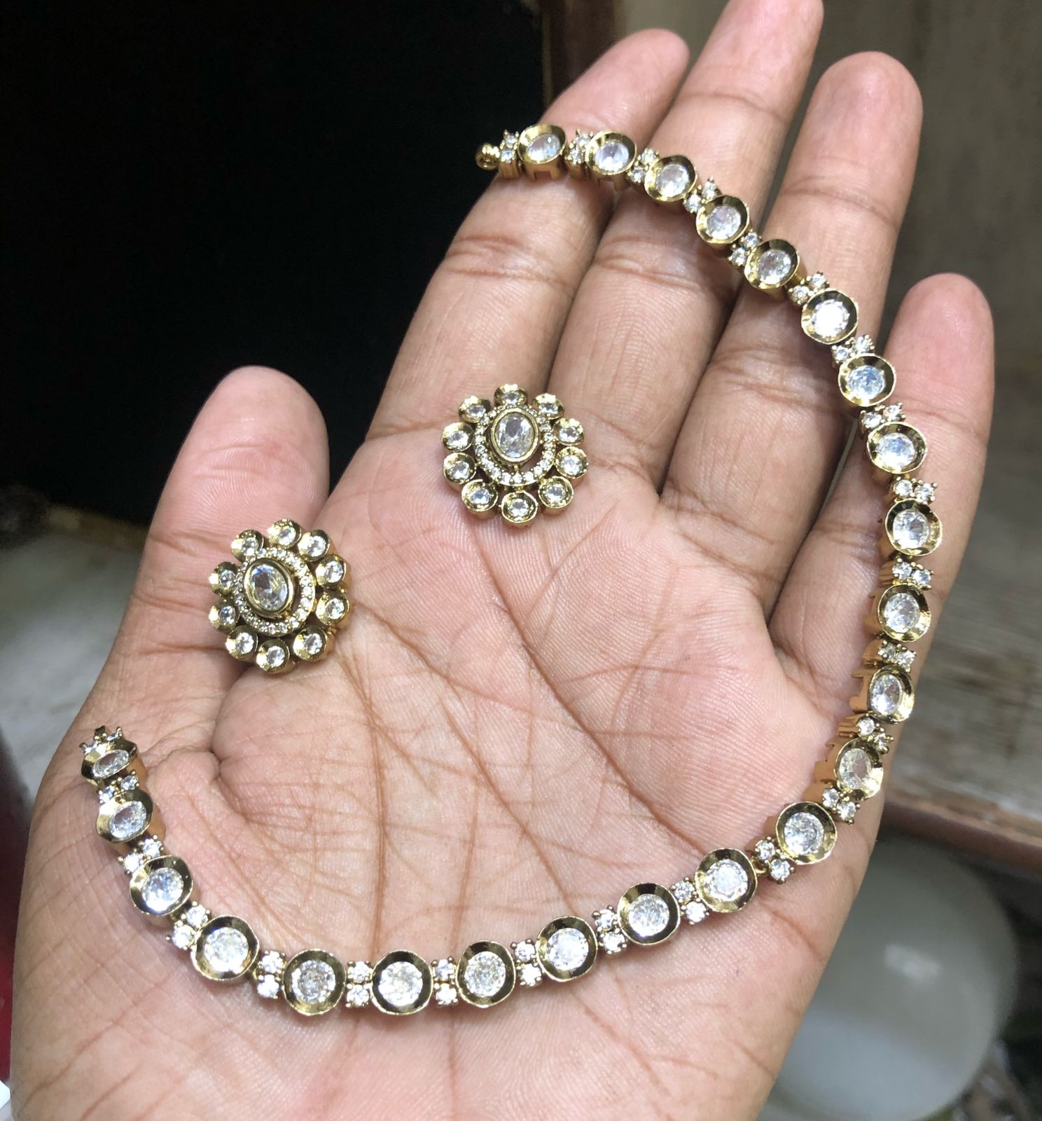 Mossinate Diamond Kundan Necklace Single Layer - Aloro Jewels