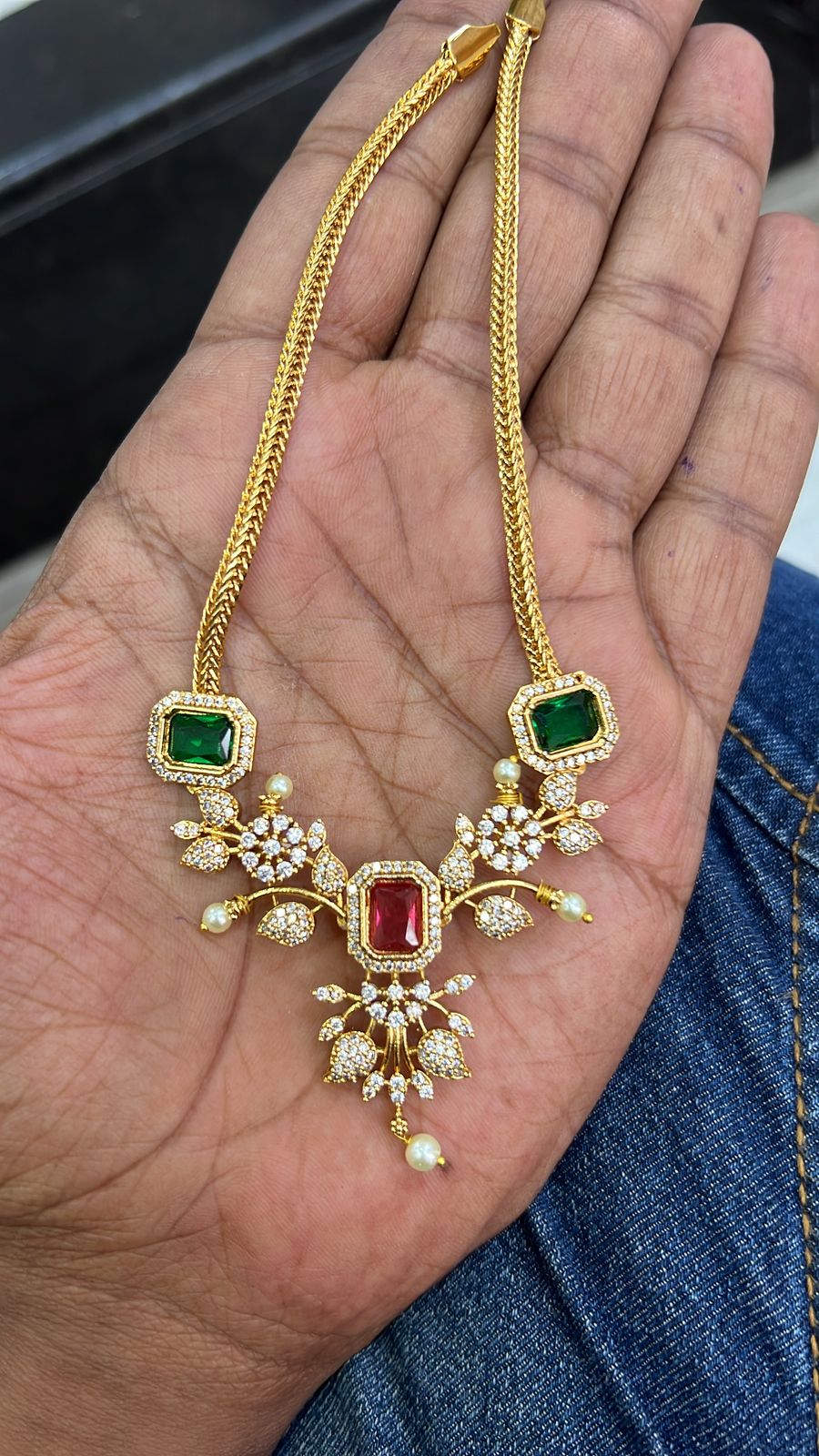 Ghulab Choker Necklace With Earrings - Aloro Jewels