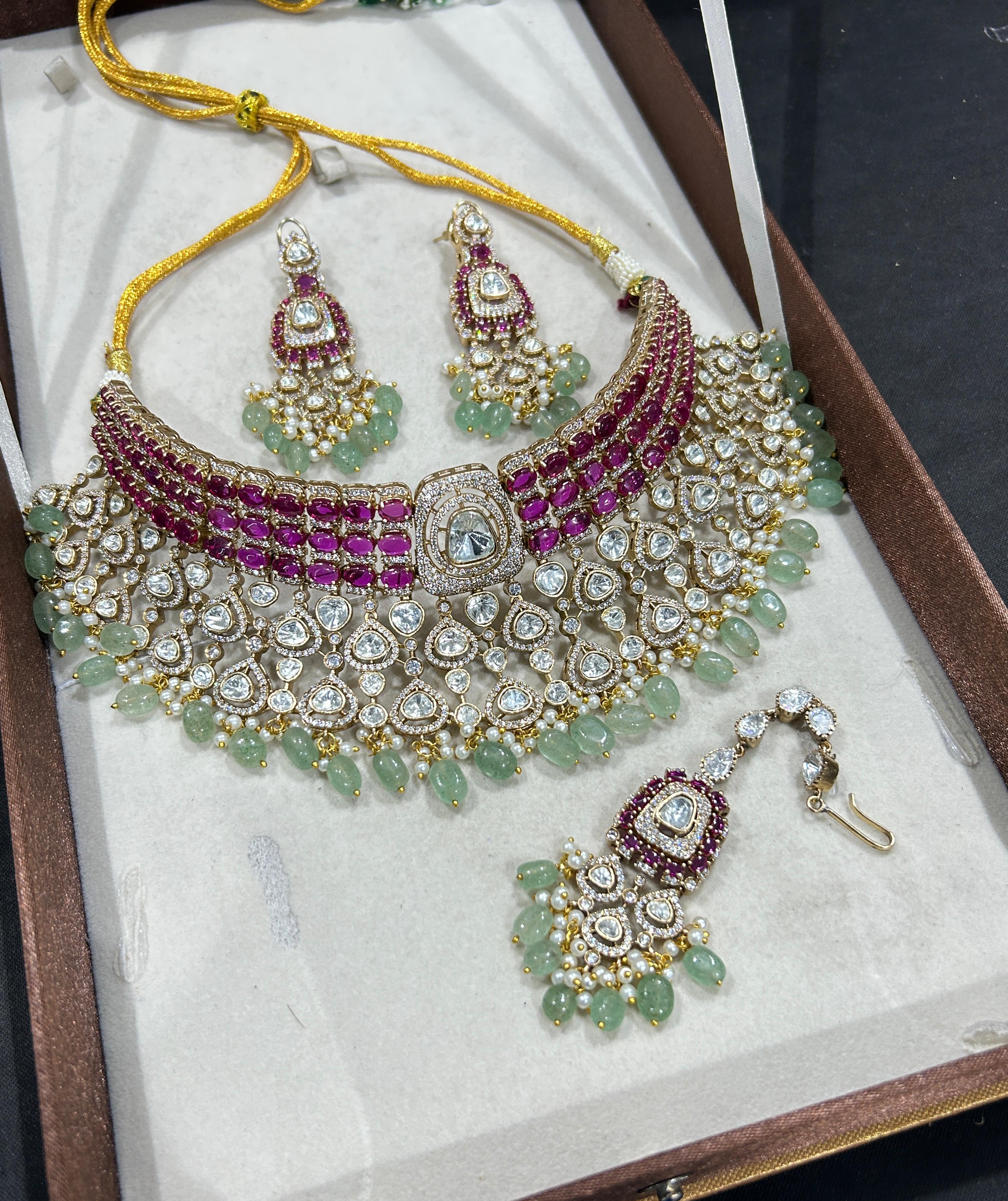 Designer Kundan Bridal Necklace - Aloro Jewels