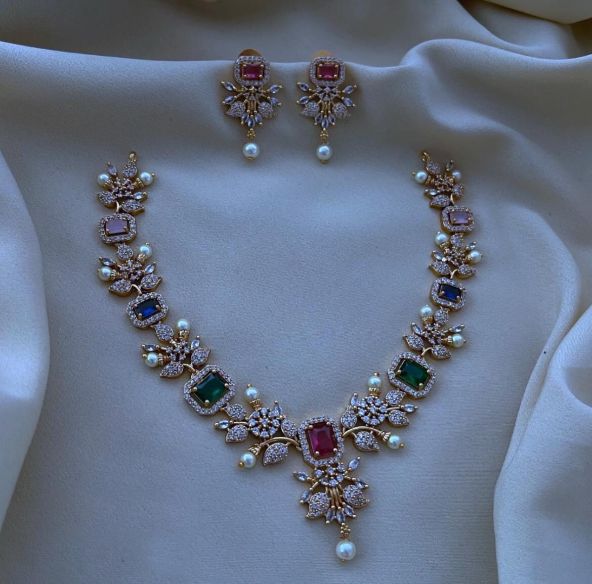 Gulzar-E-Nageen Ganga Jamna Style Necklace - Aloro Jewels