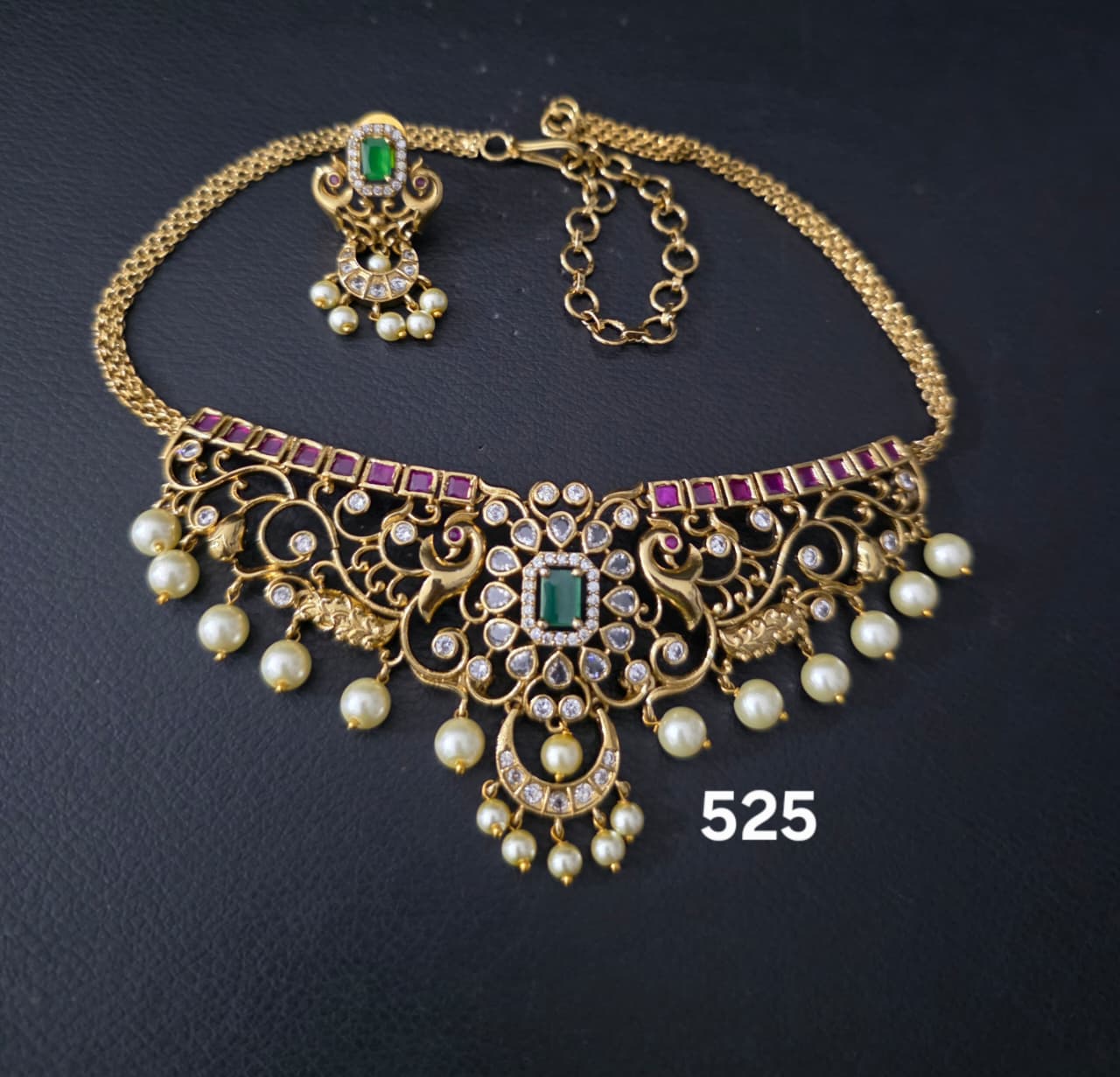 Shanzay Jadau Choker Necklace - Aloro Jewels