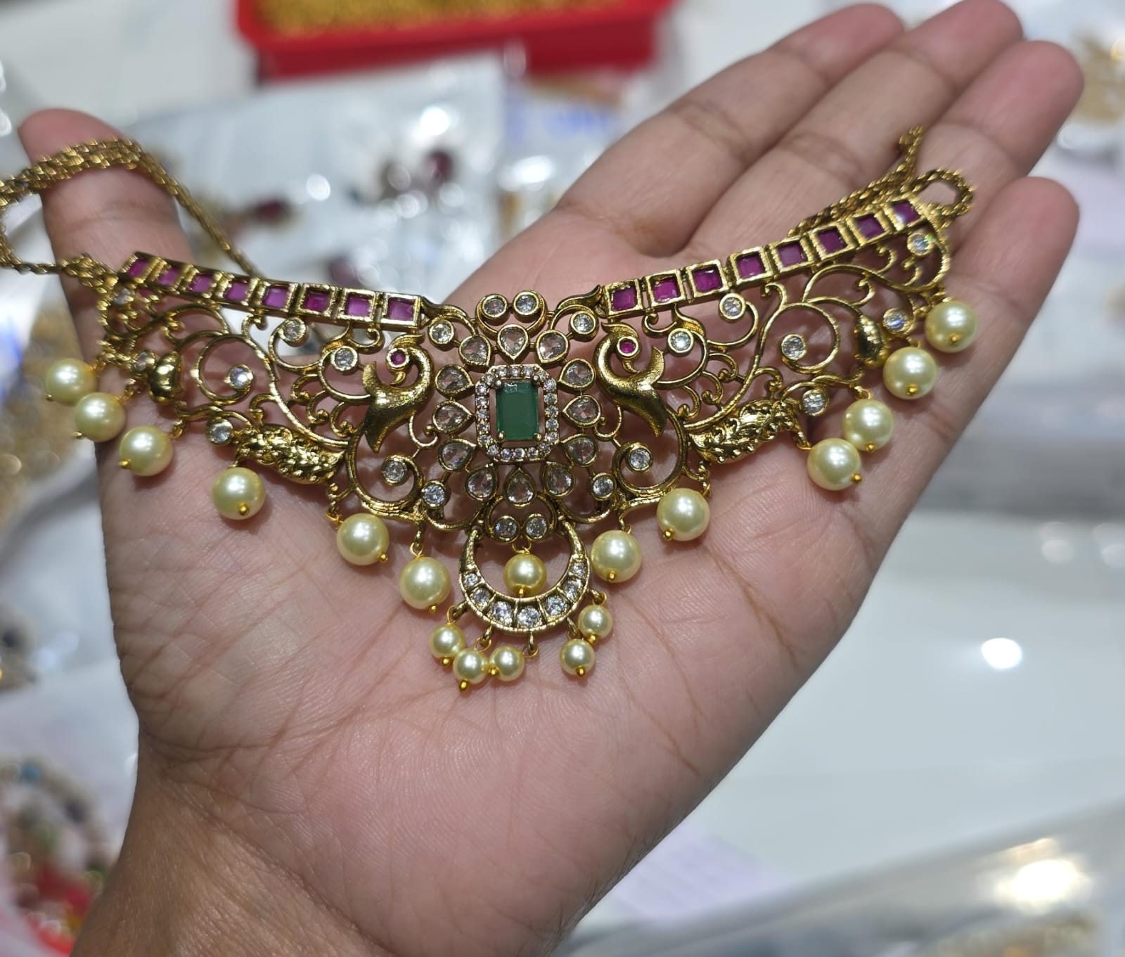 Shanzay Jadau Choker Necklace - Aloro Jewels