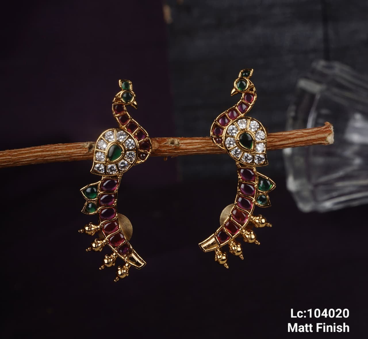 Gold Plated Handmade Kundan Peacock Earcuff - Aloro Jewels
