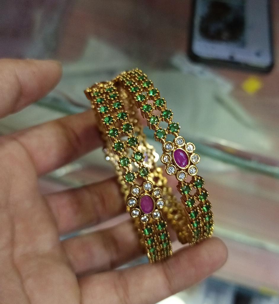 Shahi Bahaar Kangan - Aloro Jewels