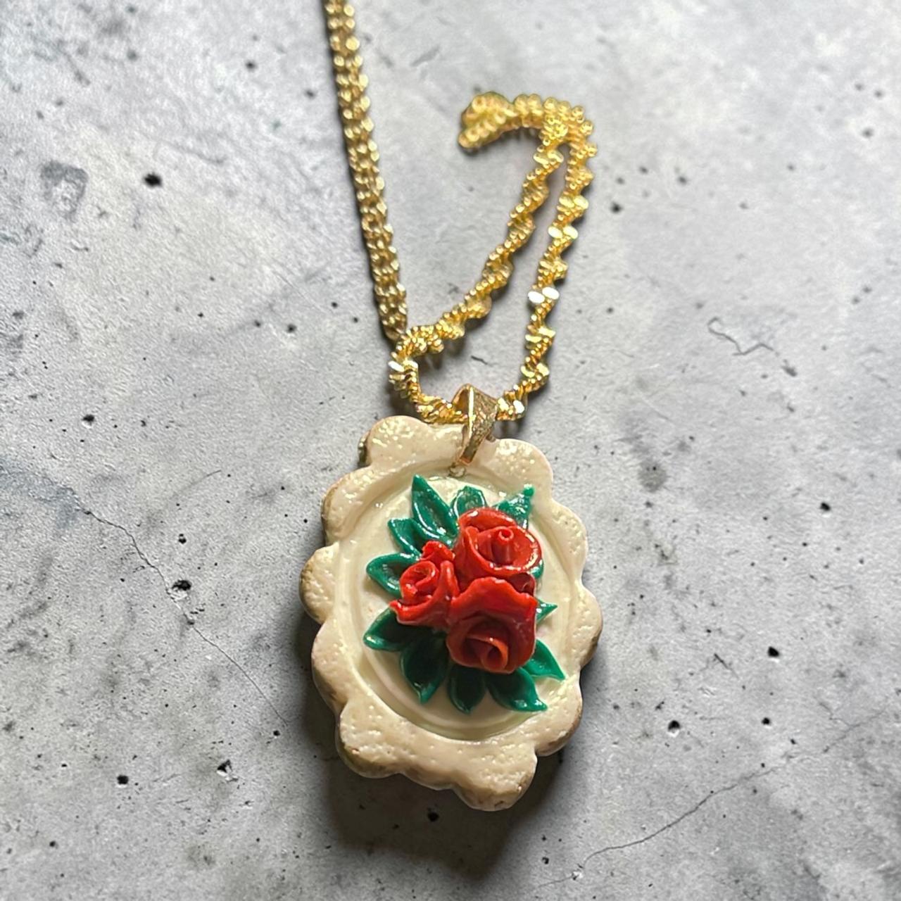 Vintage Floral Pendants - Clay Boutique