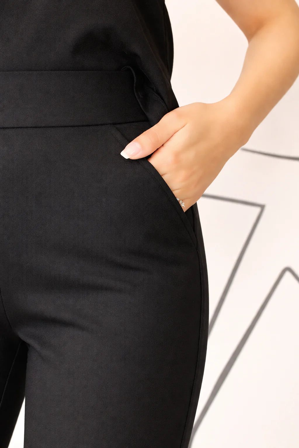 Tailored Pants - Velora