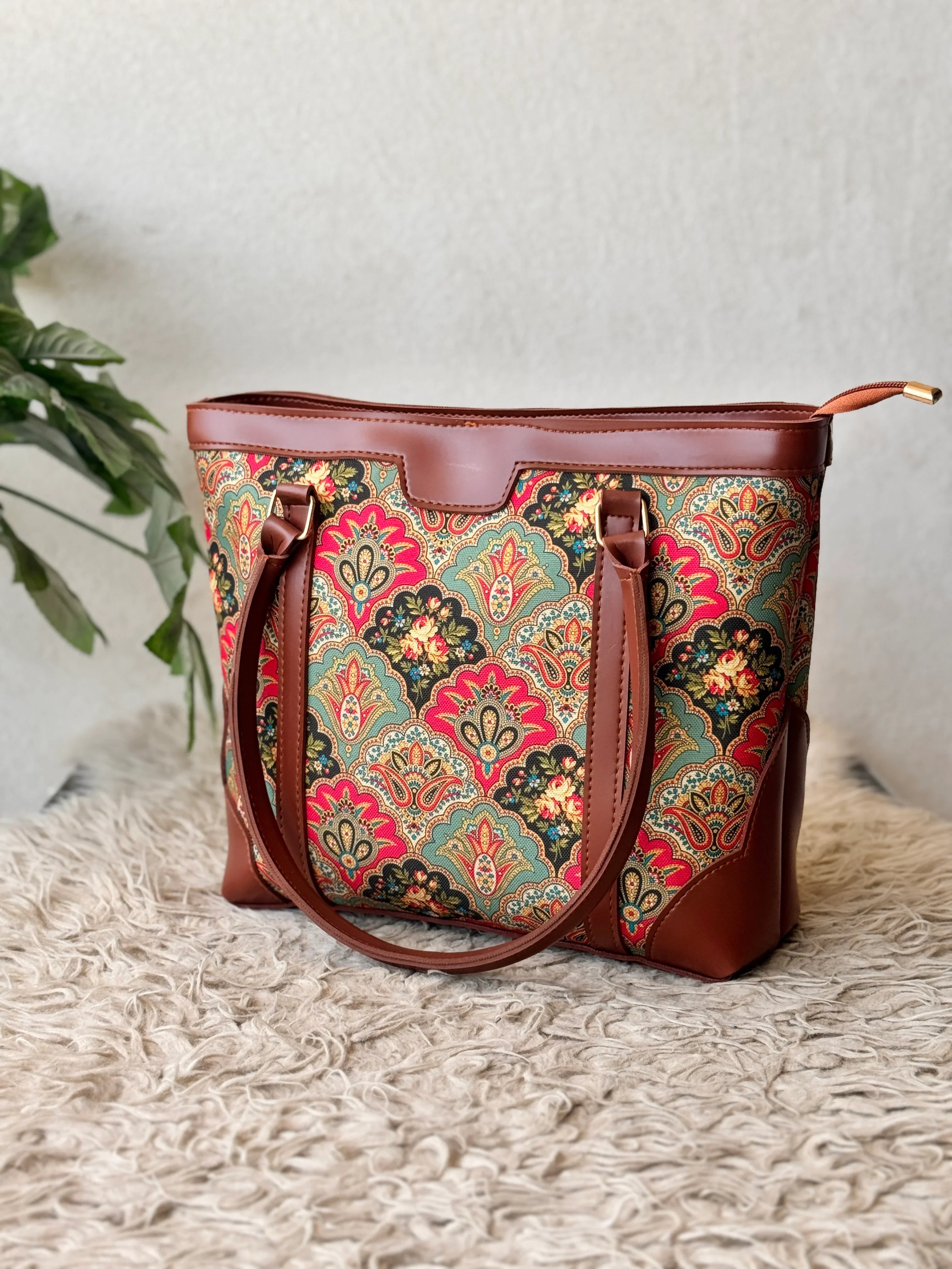 Miraas Tote - Multicolor Canvas - HBH
