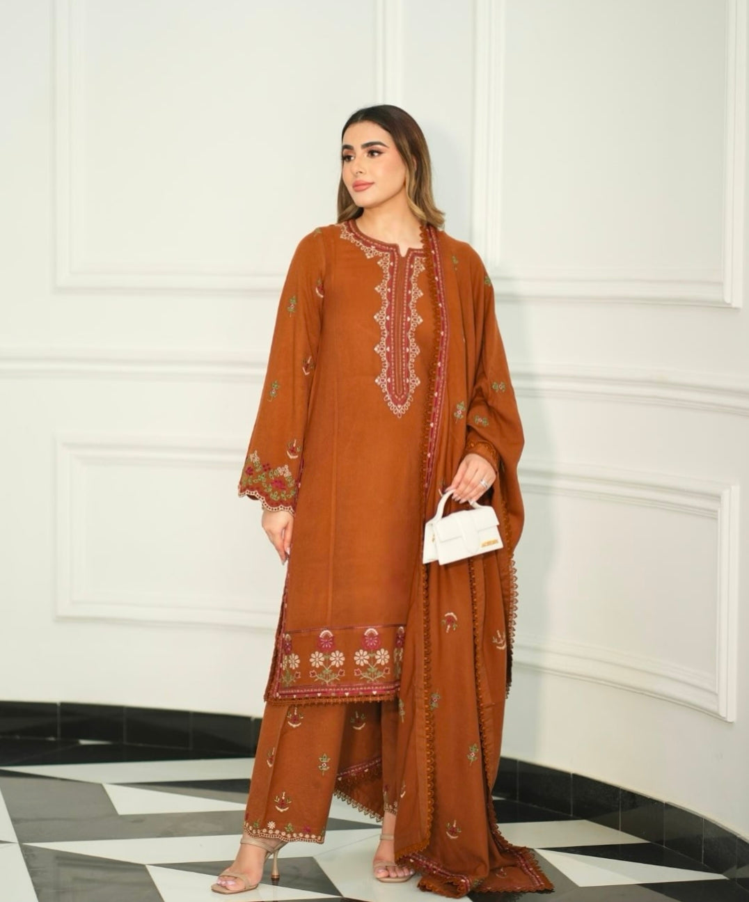 Chiku Embroidery 3Pcs - Tawakal Closet