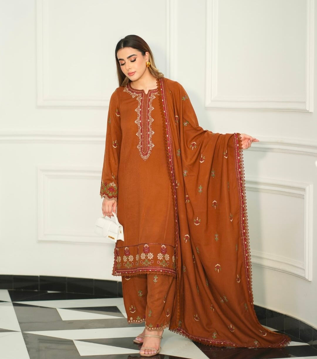 Chiku Embroidery 3Pcs - Tawakal Closet