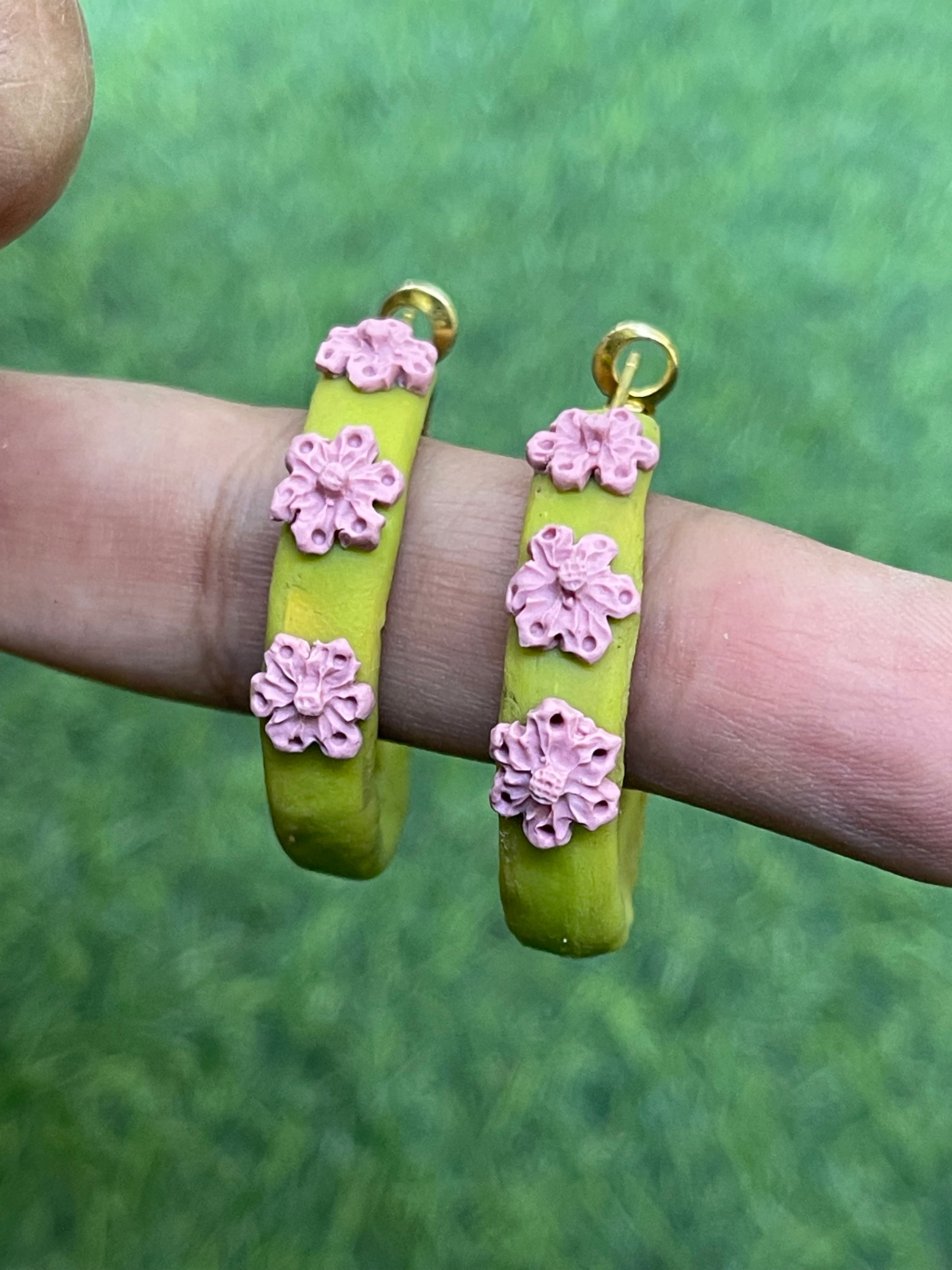 Hoops floral Earrings - Clay Boutique