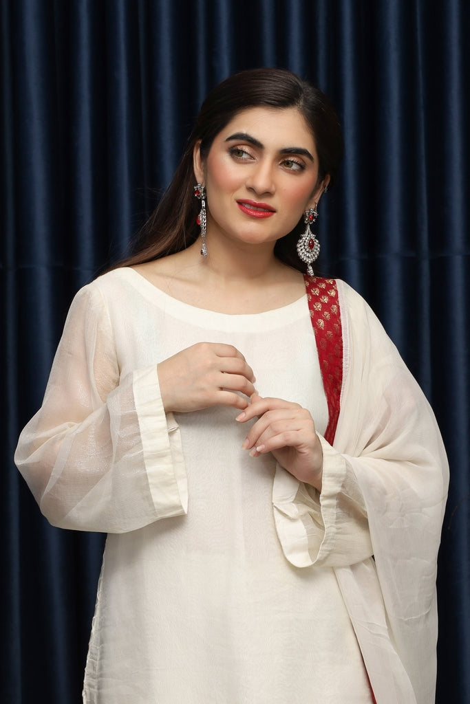 Ivory Elara - Liore Fashion