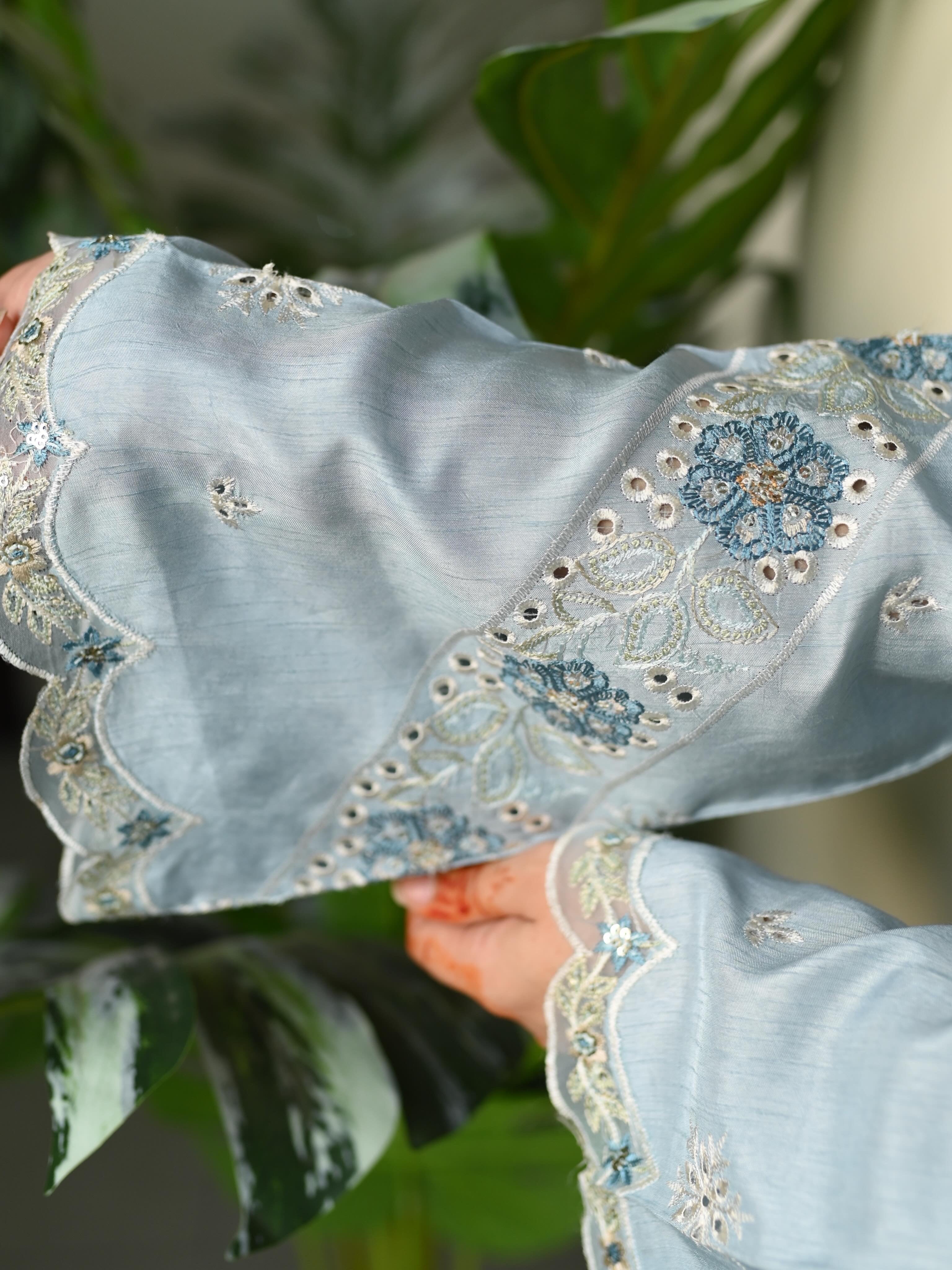 Meher - Mina Muse