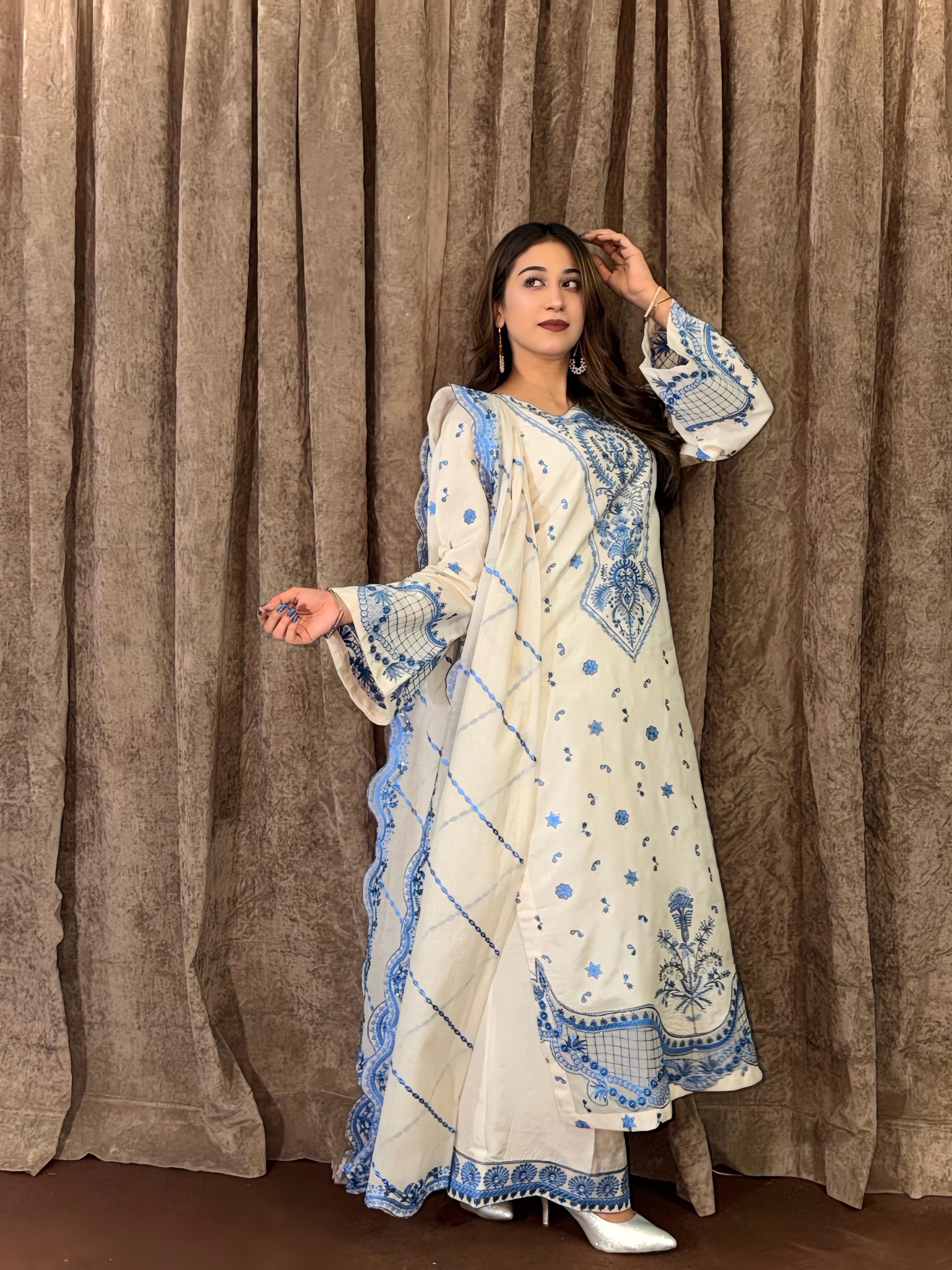 Noor - Mina Muse