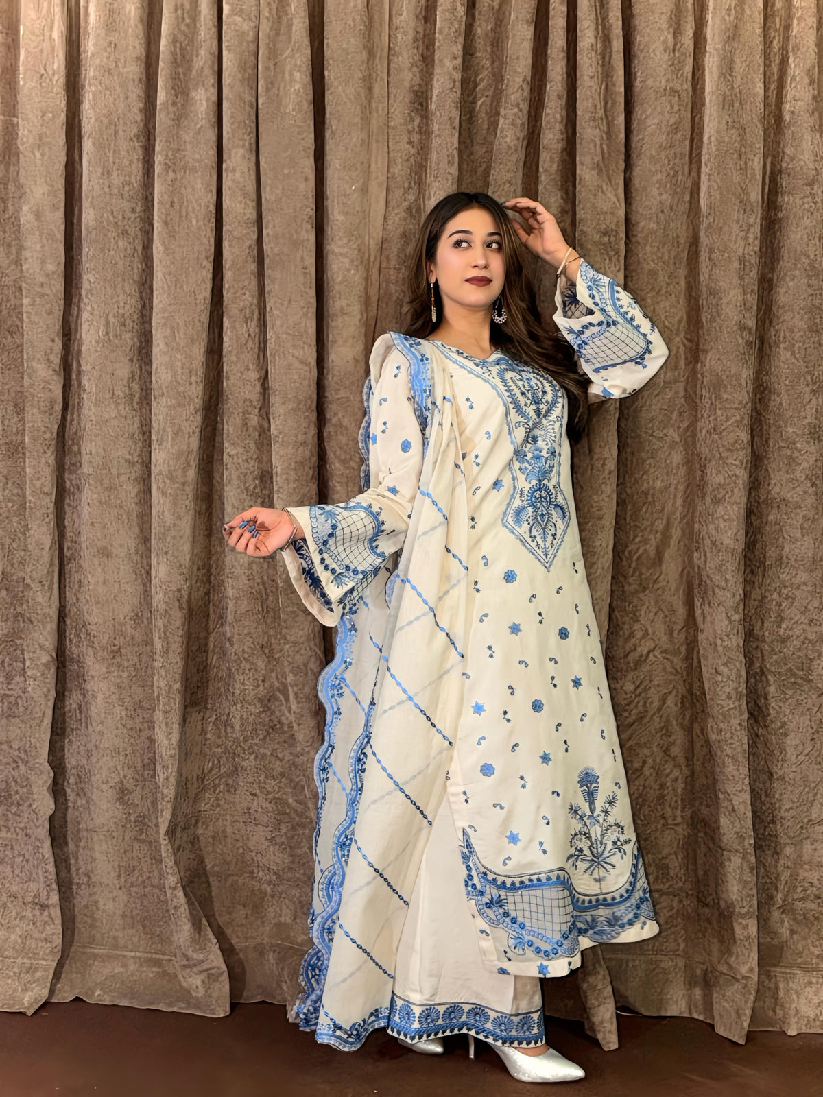 Noor - Mina Muse
