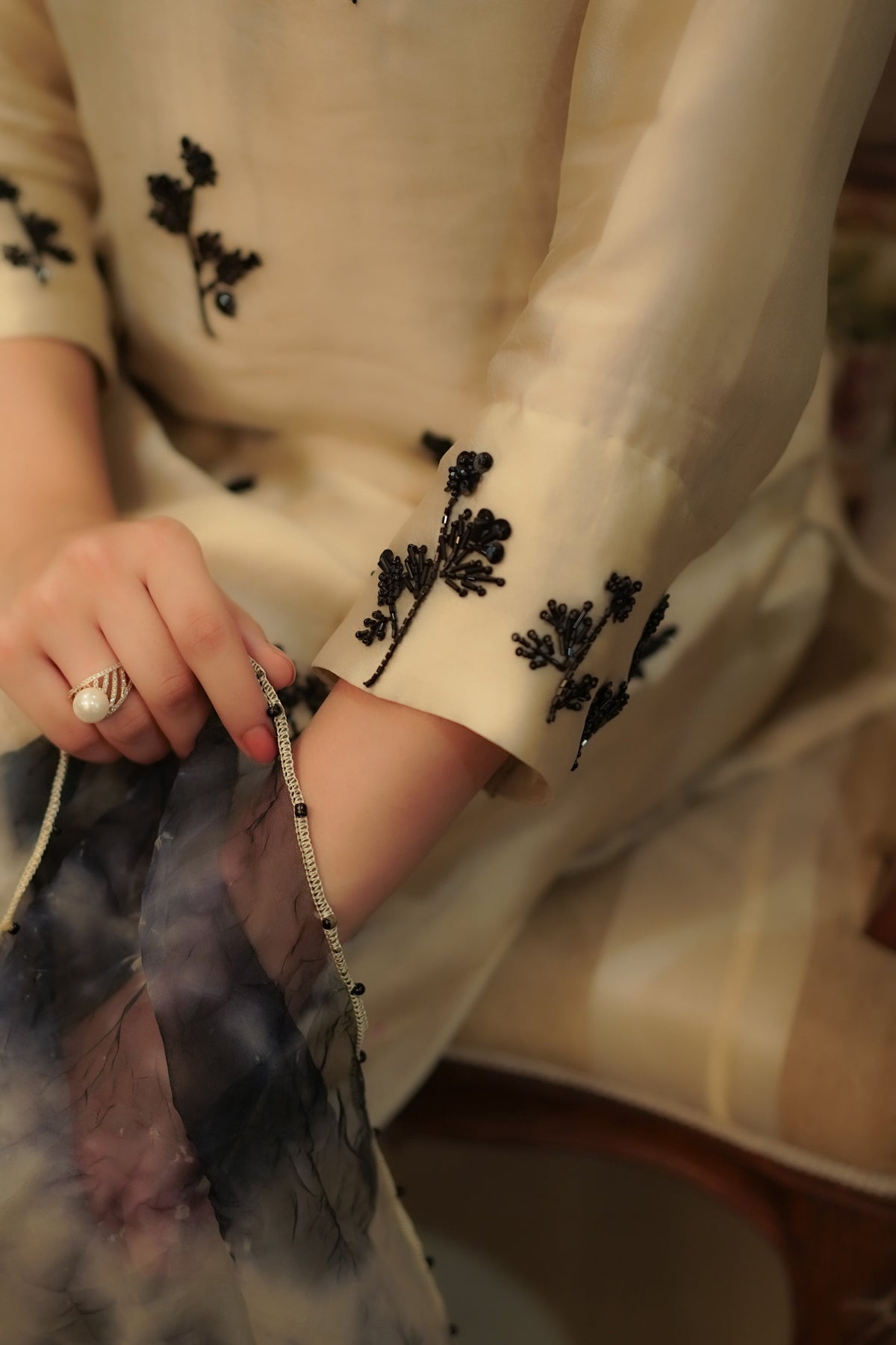 EST-006 AANCHAL - (Stitched 3 Piece) - SYAH
