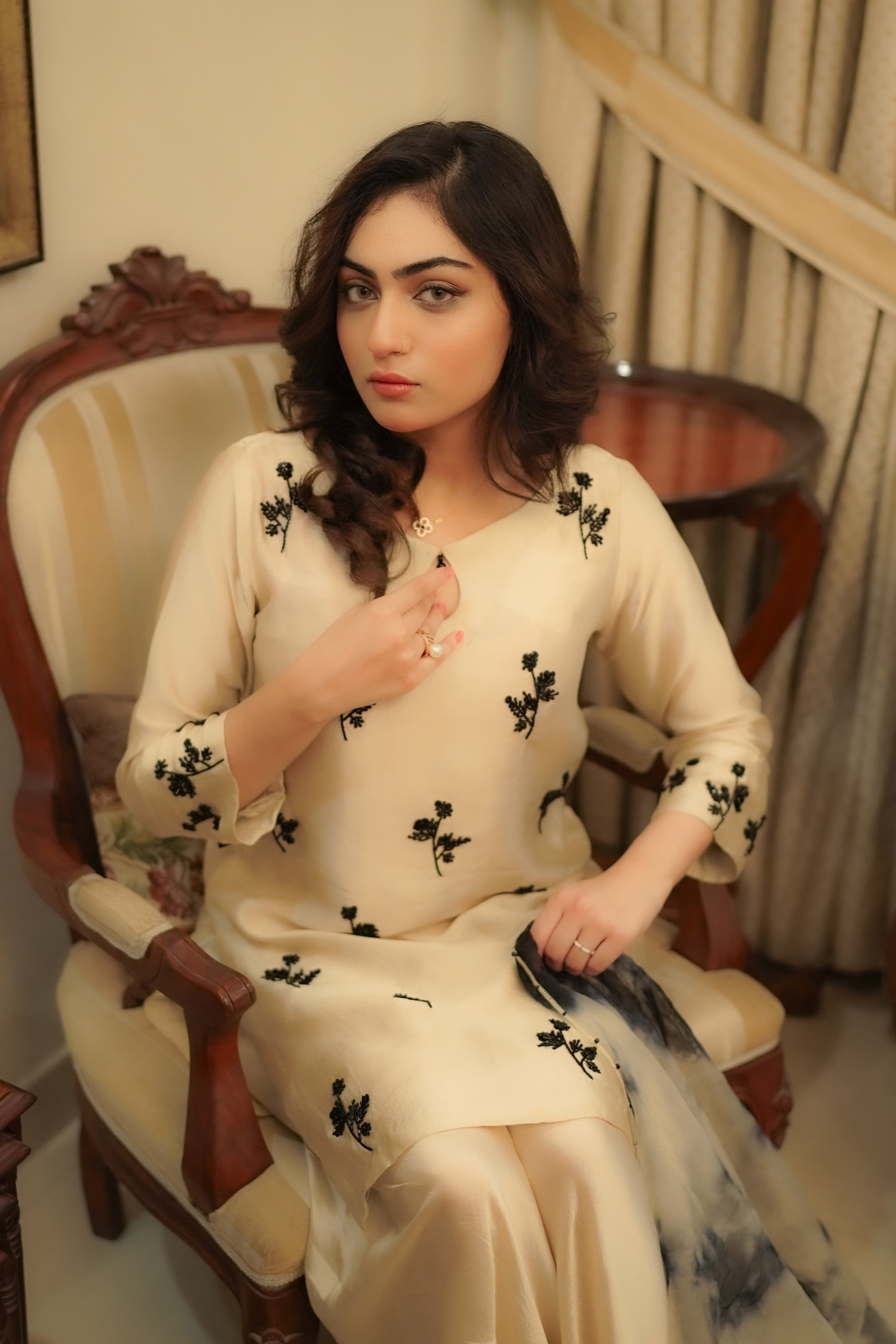 EST-006 AANCHAL - (Stitched 3 Piece) - SYAH