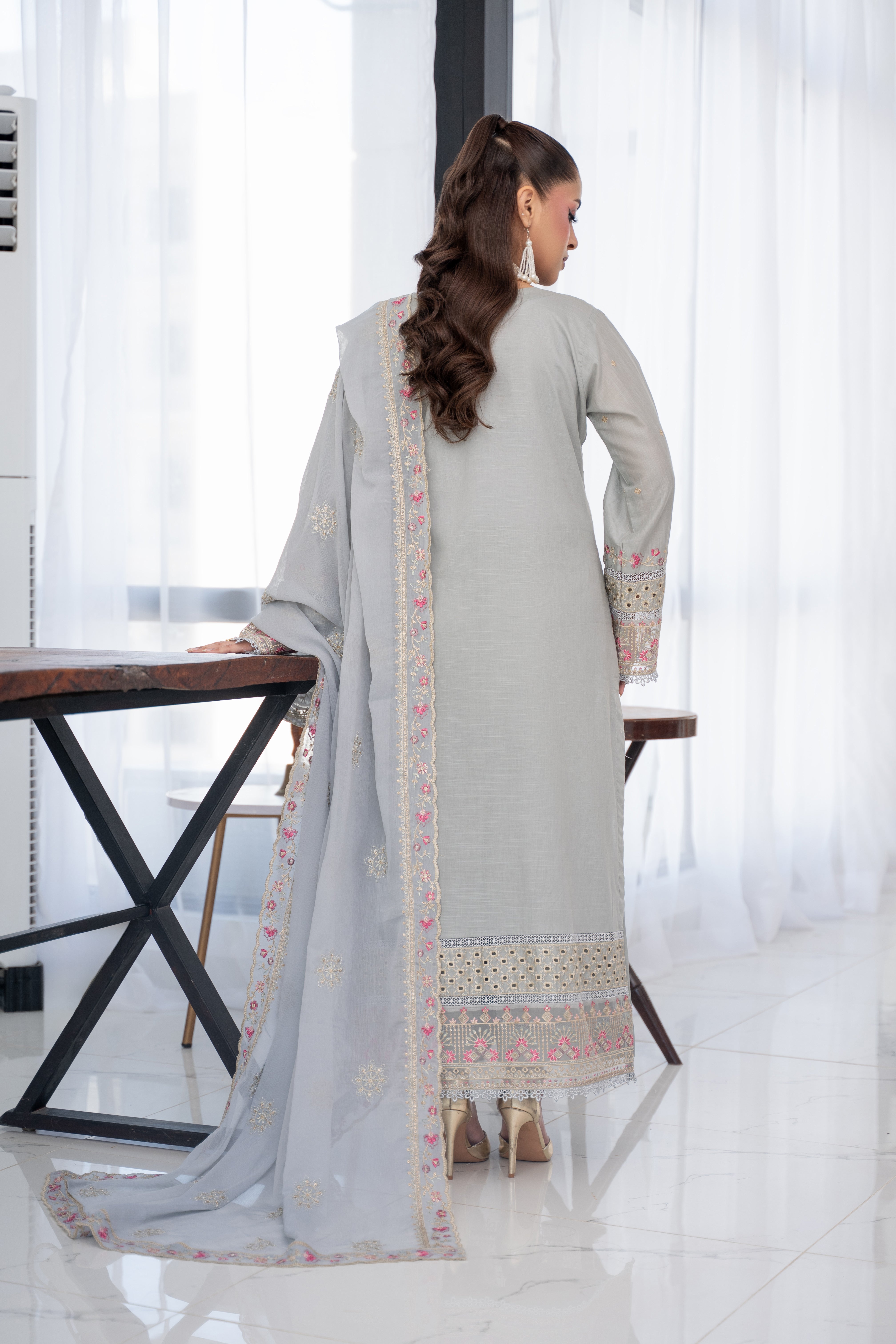 Vasifa BN-1117 - 3 Piece Stitched Fancy Heavy Embroidered - Bint-e-Noor