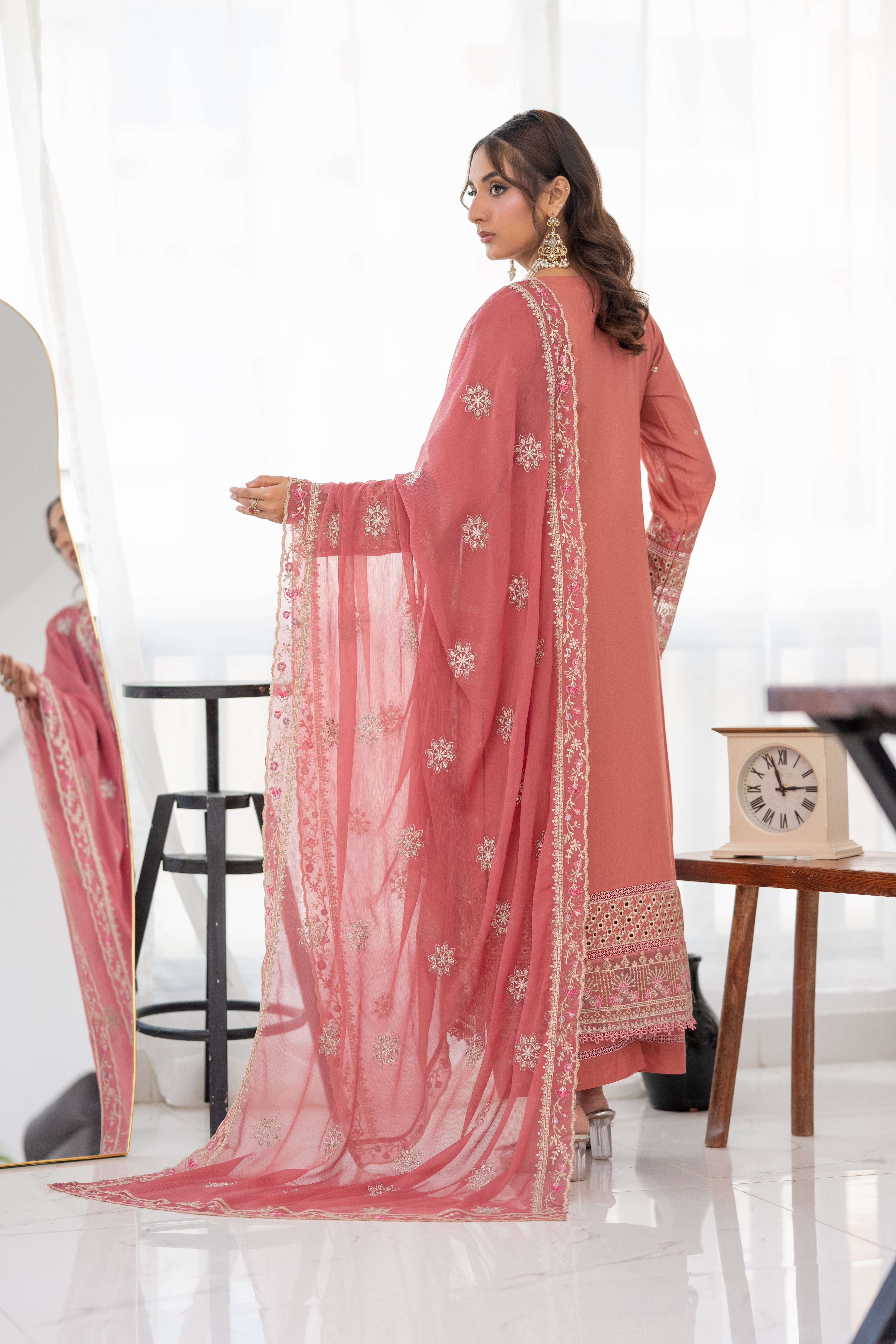 Vasifa BN-1118 - 3 Piece Stitched Fancy Heavy Embroidered - Bint-e-Noor