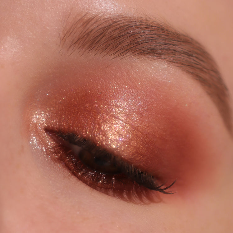 Makeup Revolution The True Icon Bronze Eyeshadow Palette