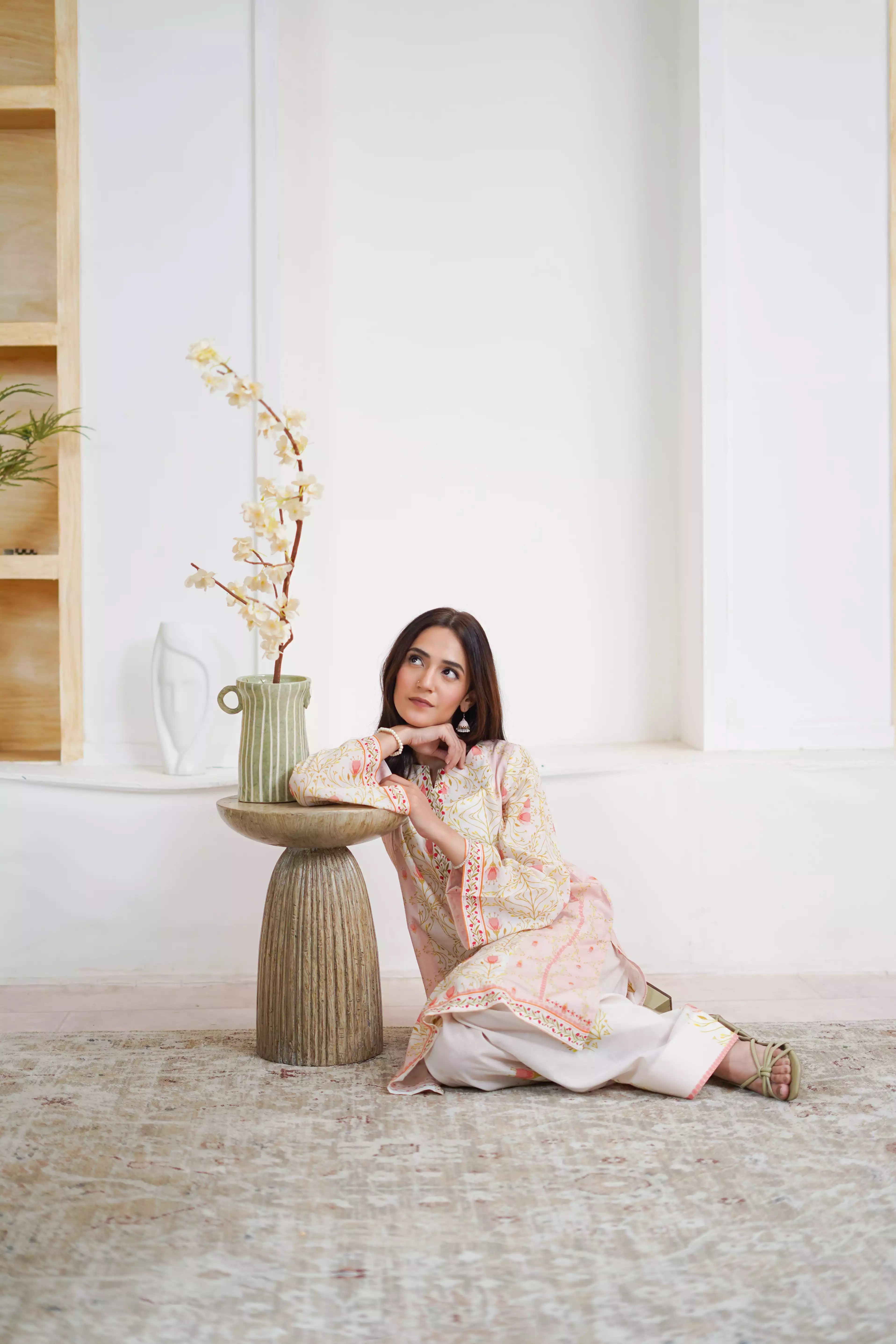 Mystic Blush - Lawn - Eleganza