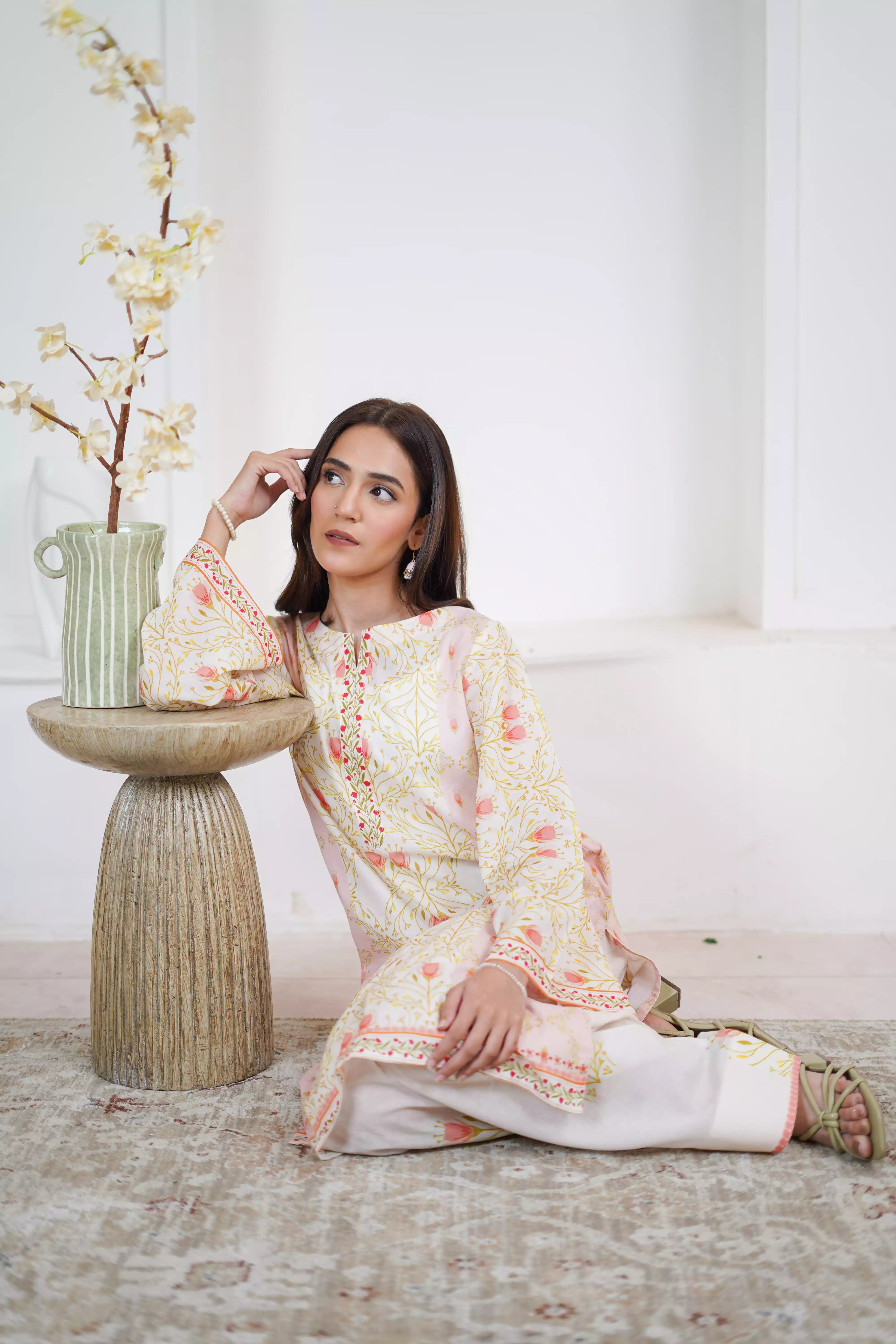 Mystic Blush - Lawn - Eleganza