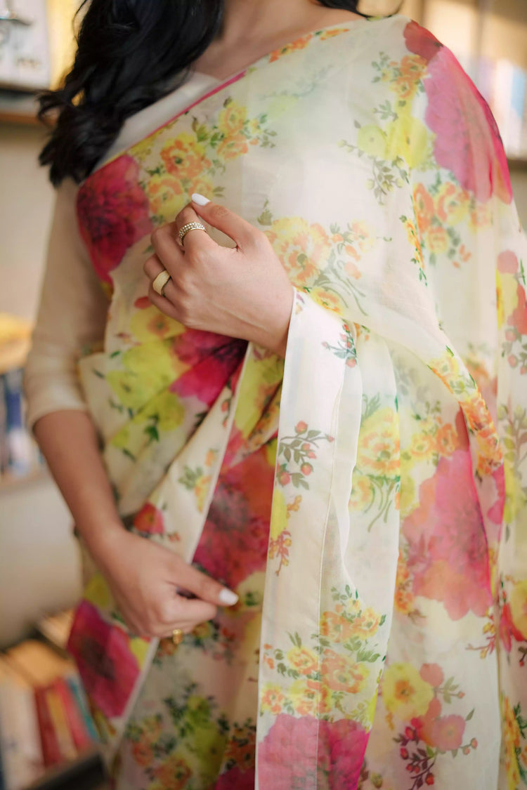 SAR-15 Cream Florals - Eleganza
