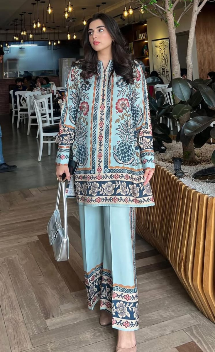 Noor-e-Hayat - Stitched 2 Pcs - Kala Jora